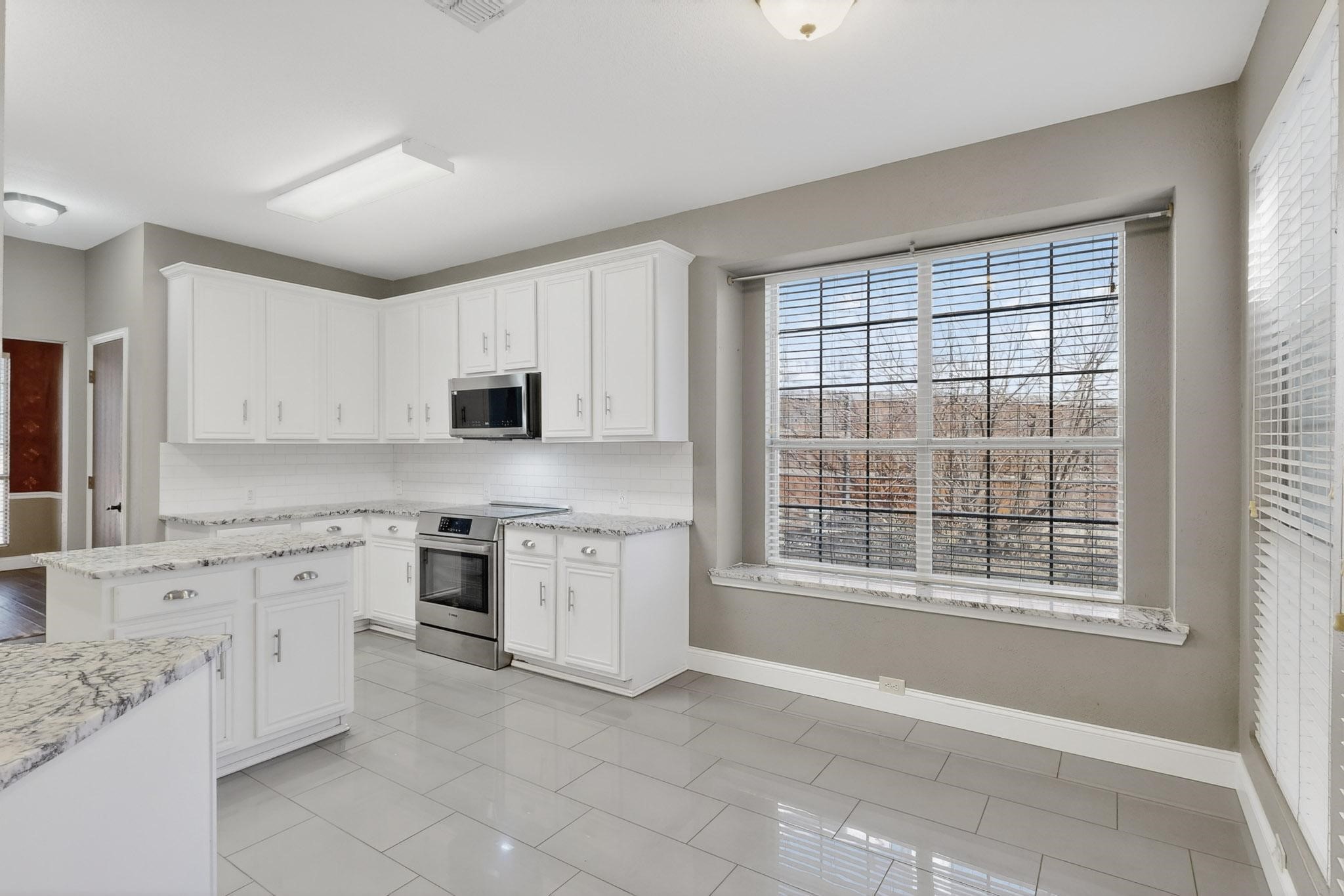 1841 Grand Canyon Drive