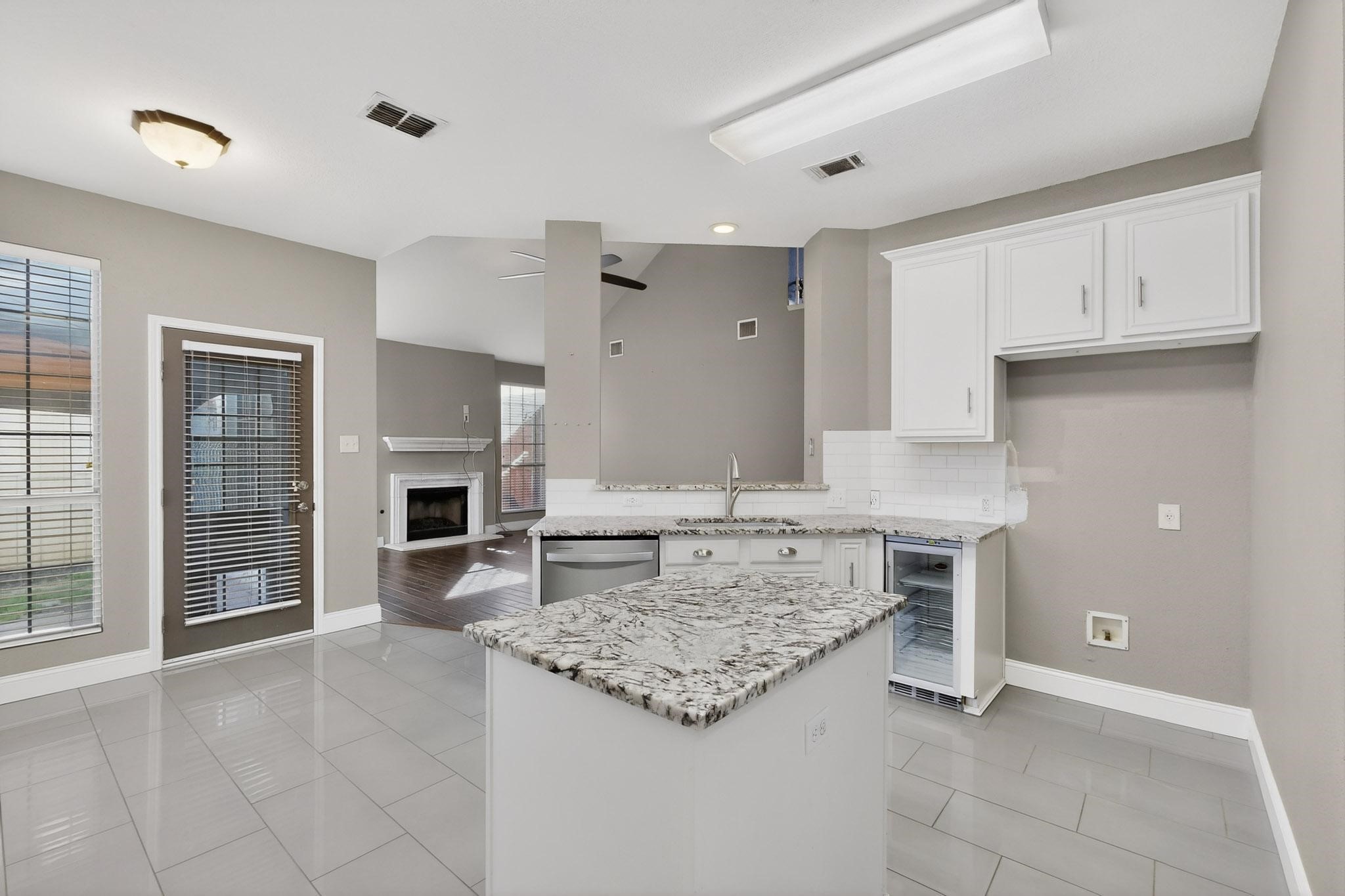 1841 Grand Canyon Drive