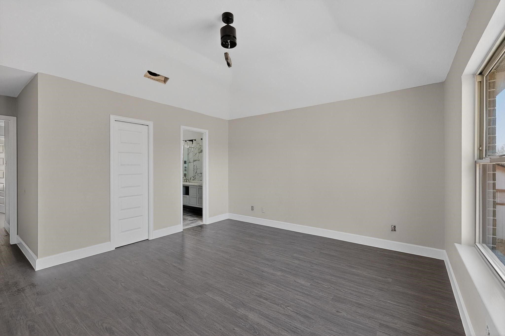 5204 Sherburne Drive