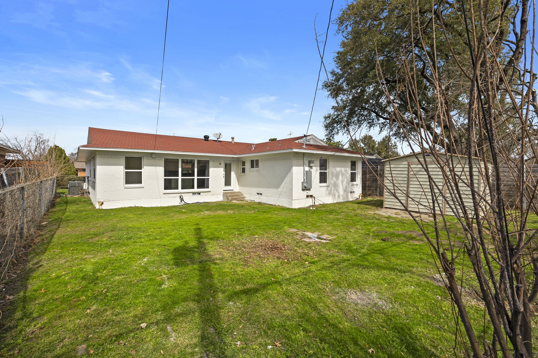 2932 Bay Oaks Drive
