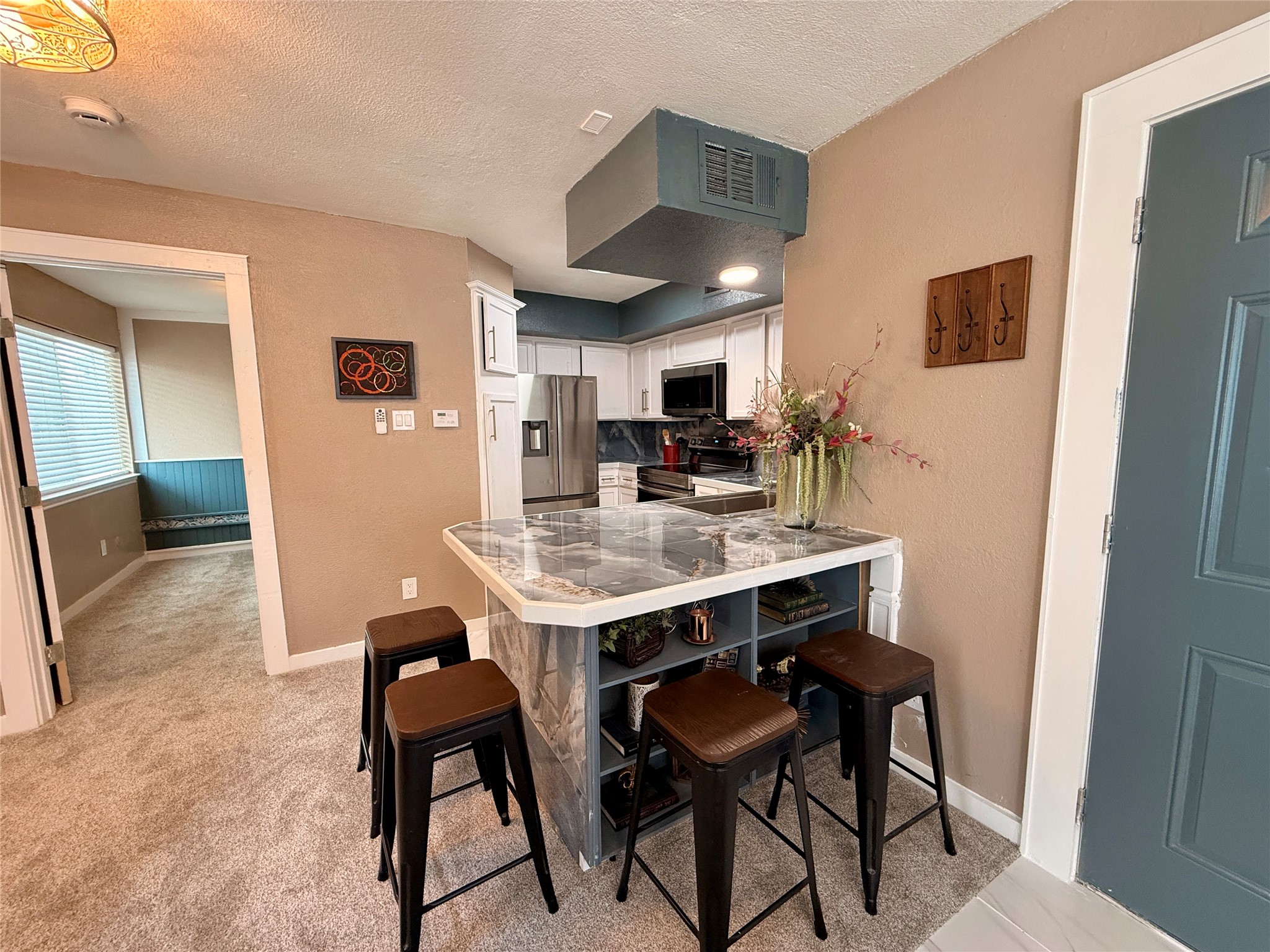 9807 Walnut Street D205