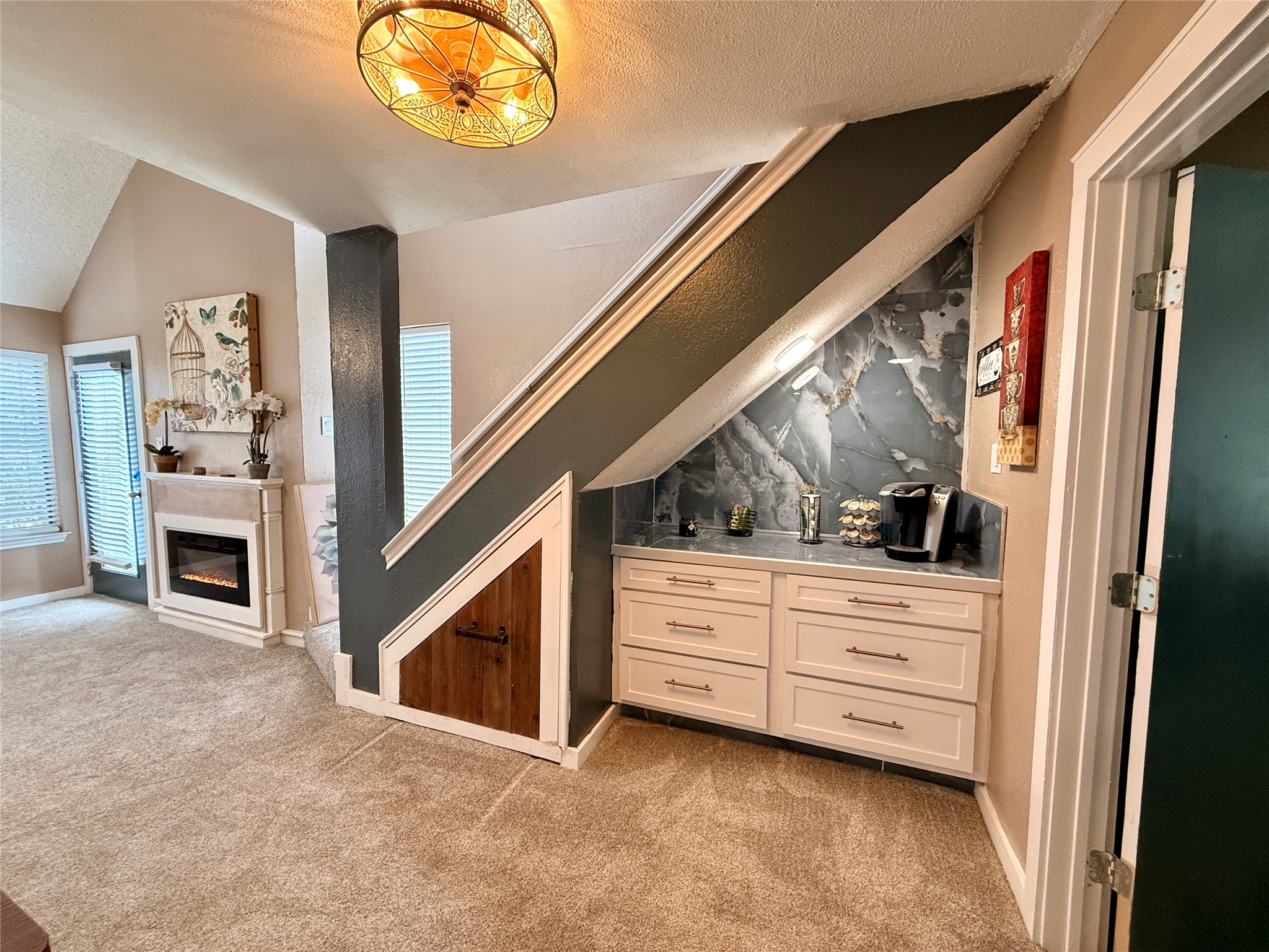 9807 Walnut Street D205