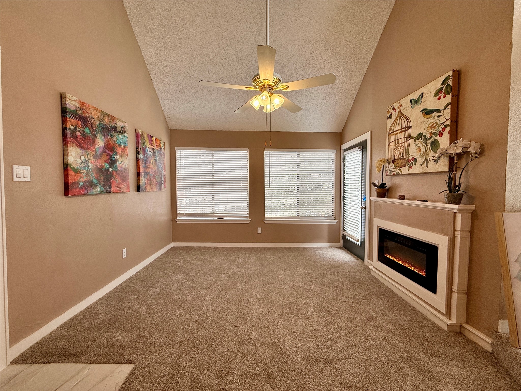 9807 Walnut Street D205