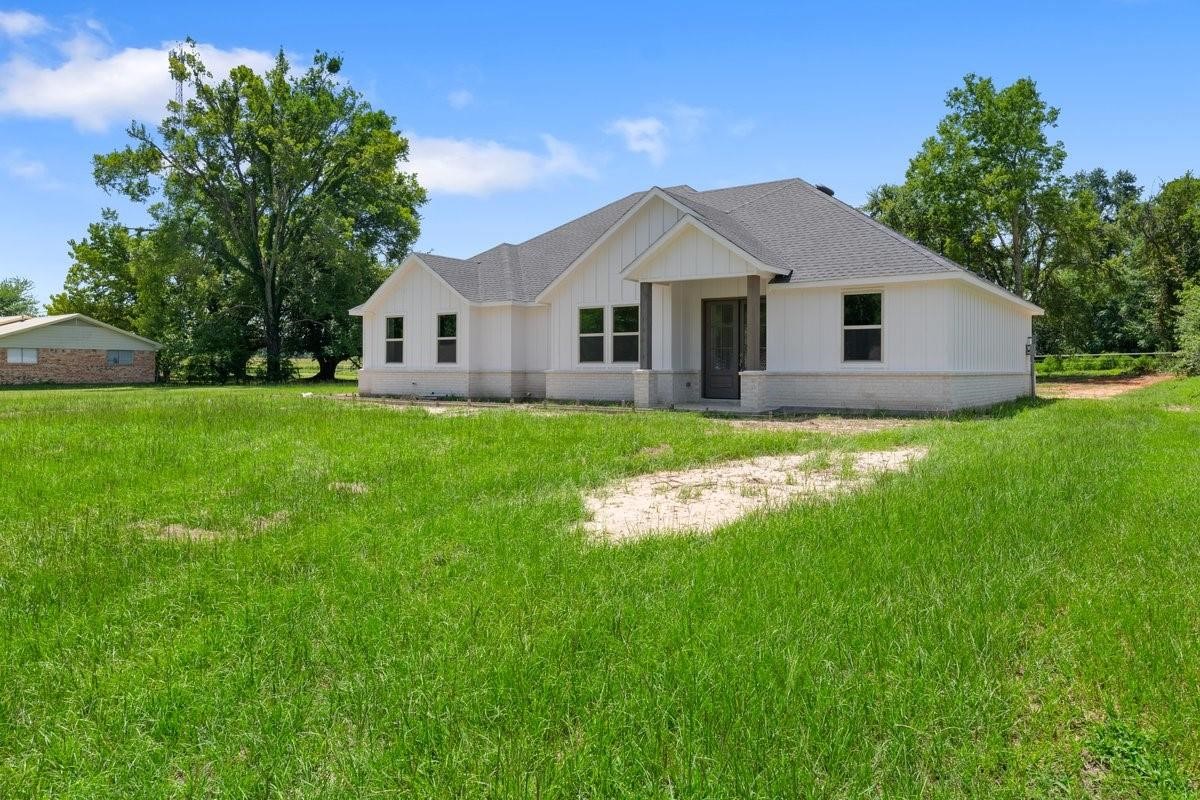 180 Nix Drive
