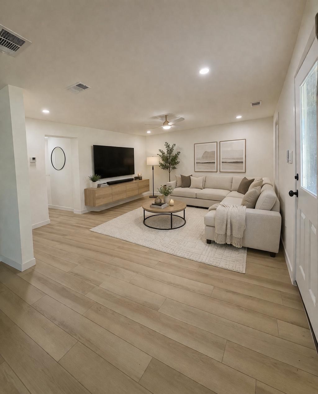 469 W Fulton Street