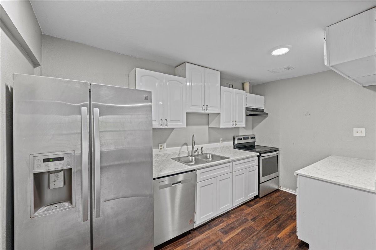 1306 Eagle Pass