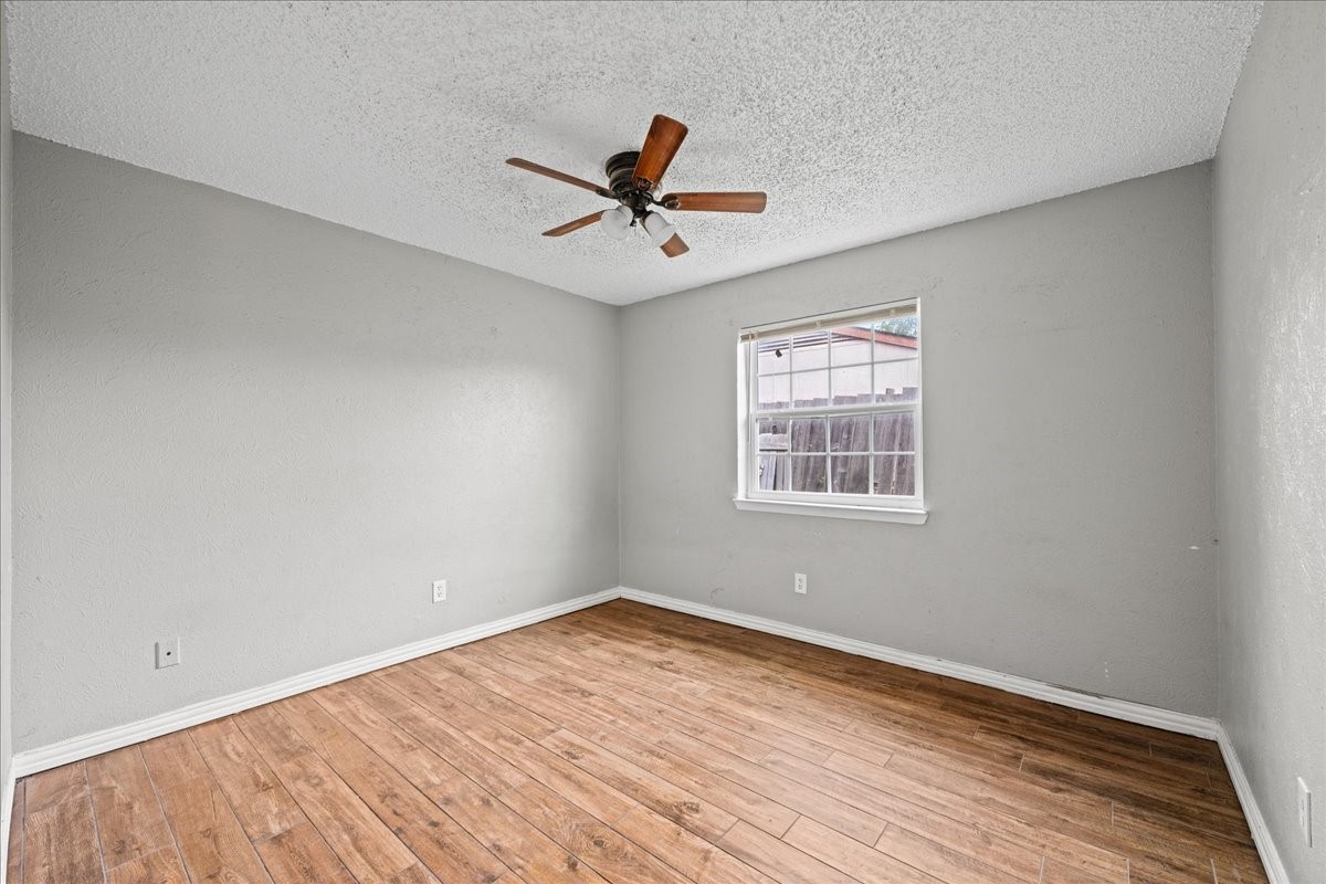 1306 Eagle Pass