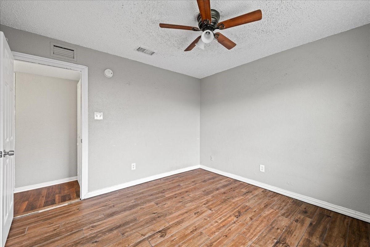 1306 Eagle Pass