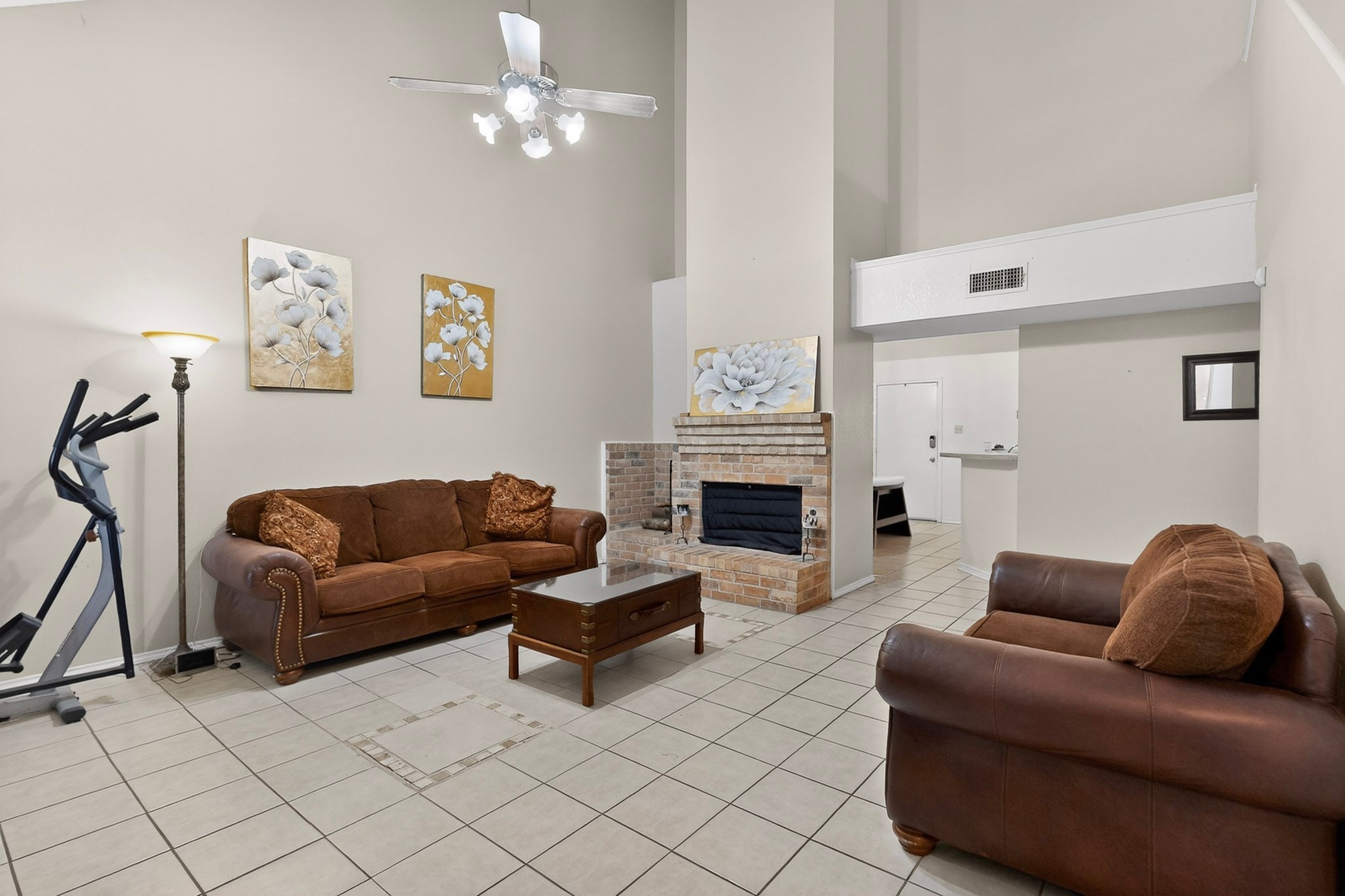 11801 Avery Lane