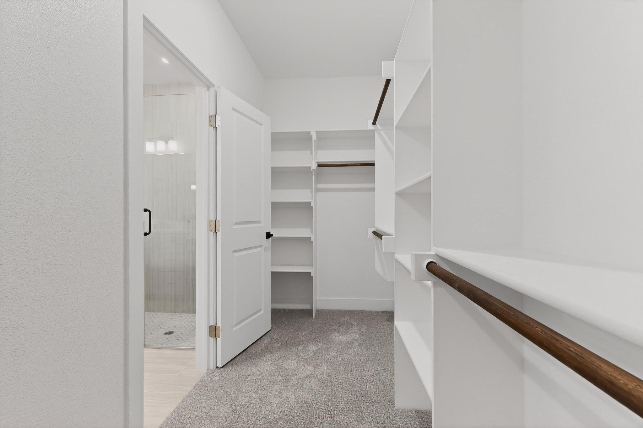 6810 Windward View Drive