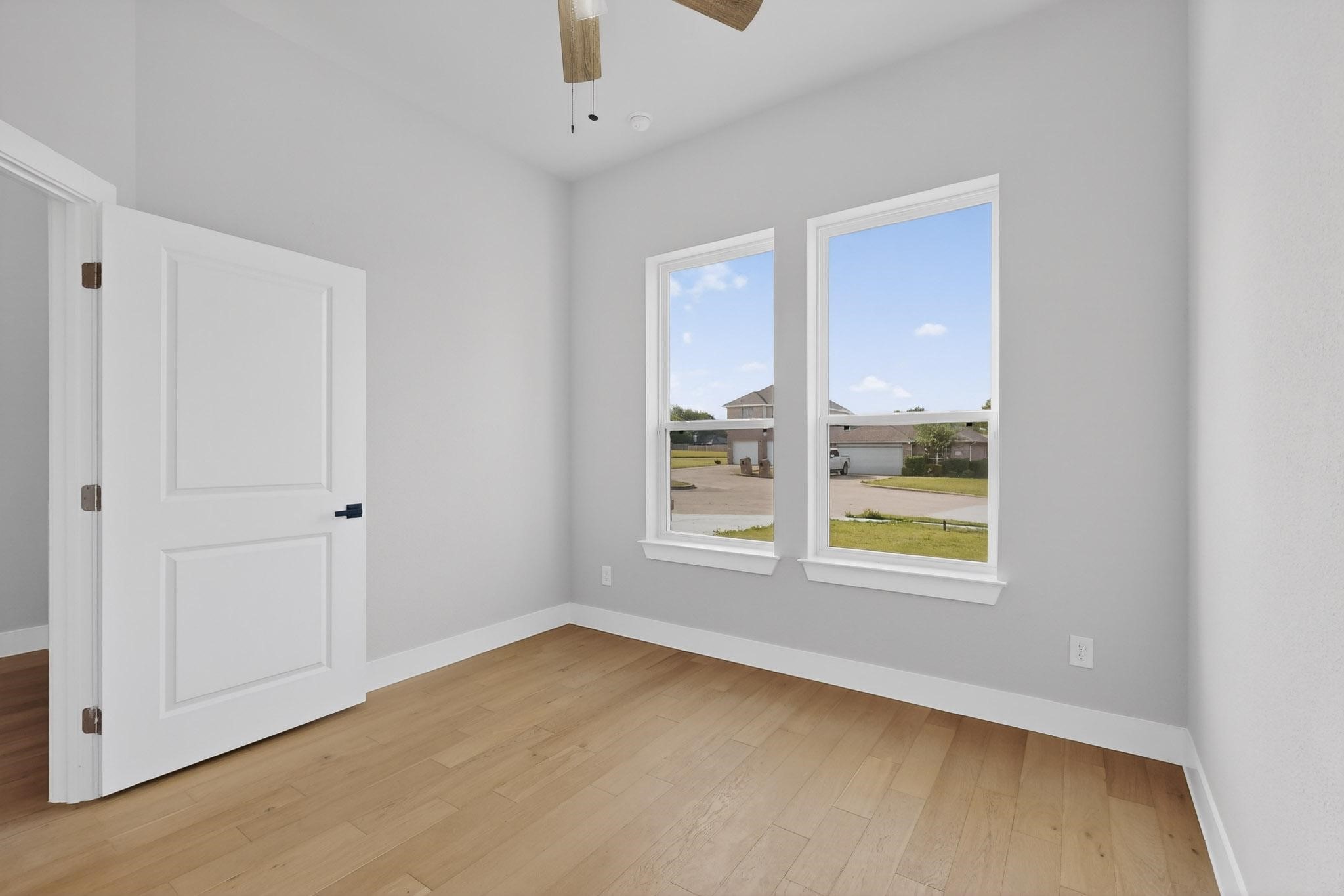 6810 Windward View Drive