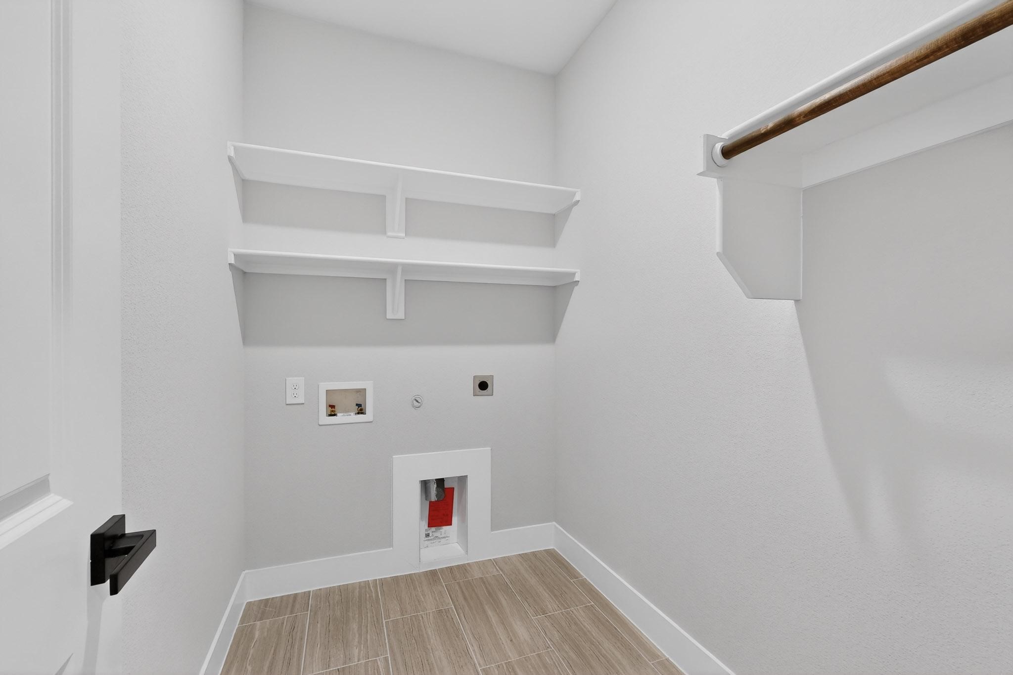 6810 Windward View Drive