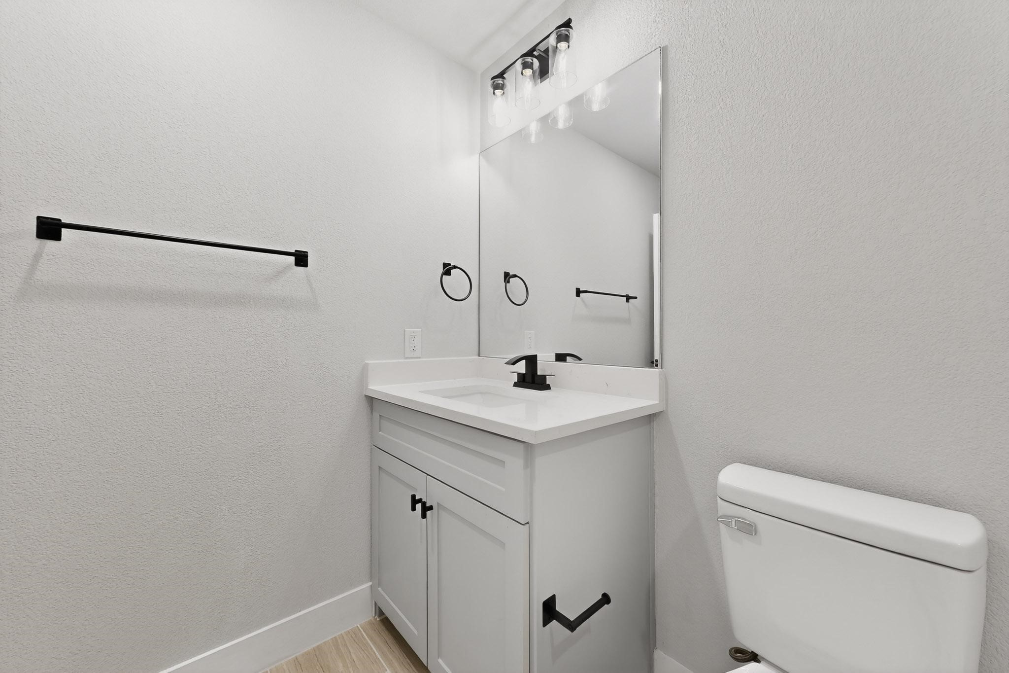 6810 Windward View Drive