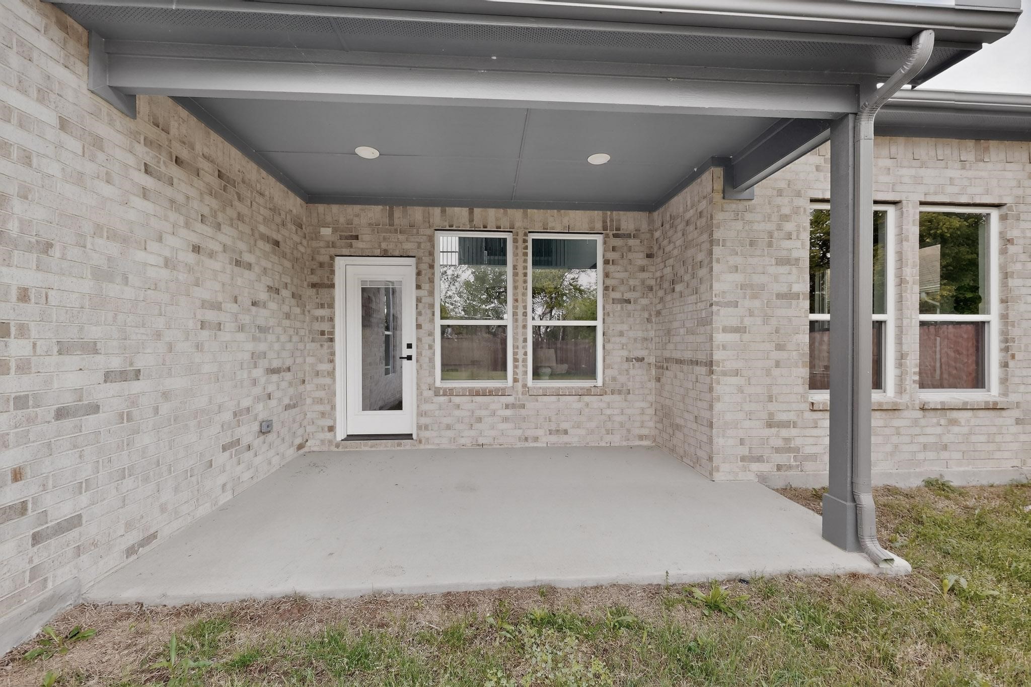 6810 Windward View Drive