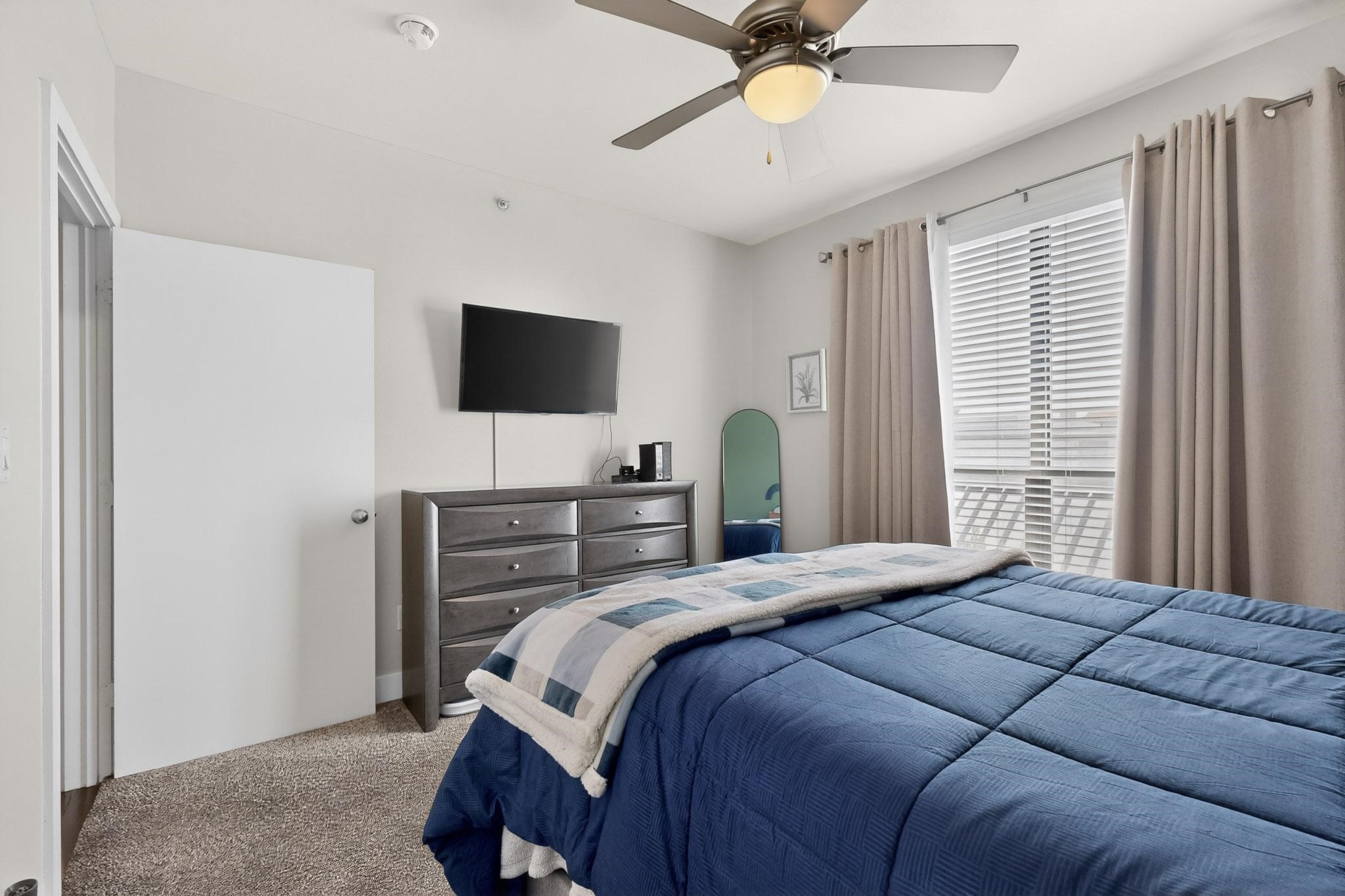 4605 Cedar Springs Road 224