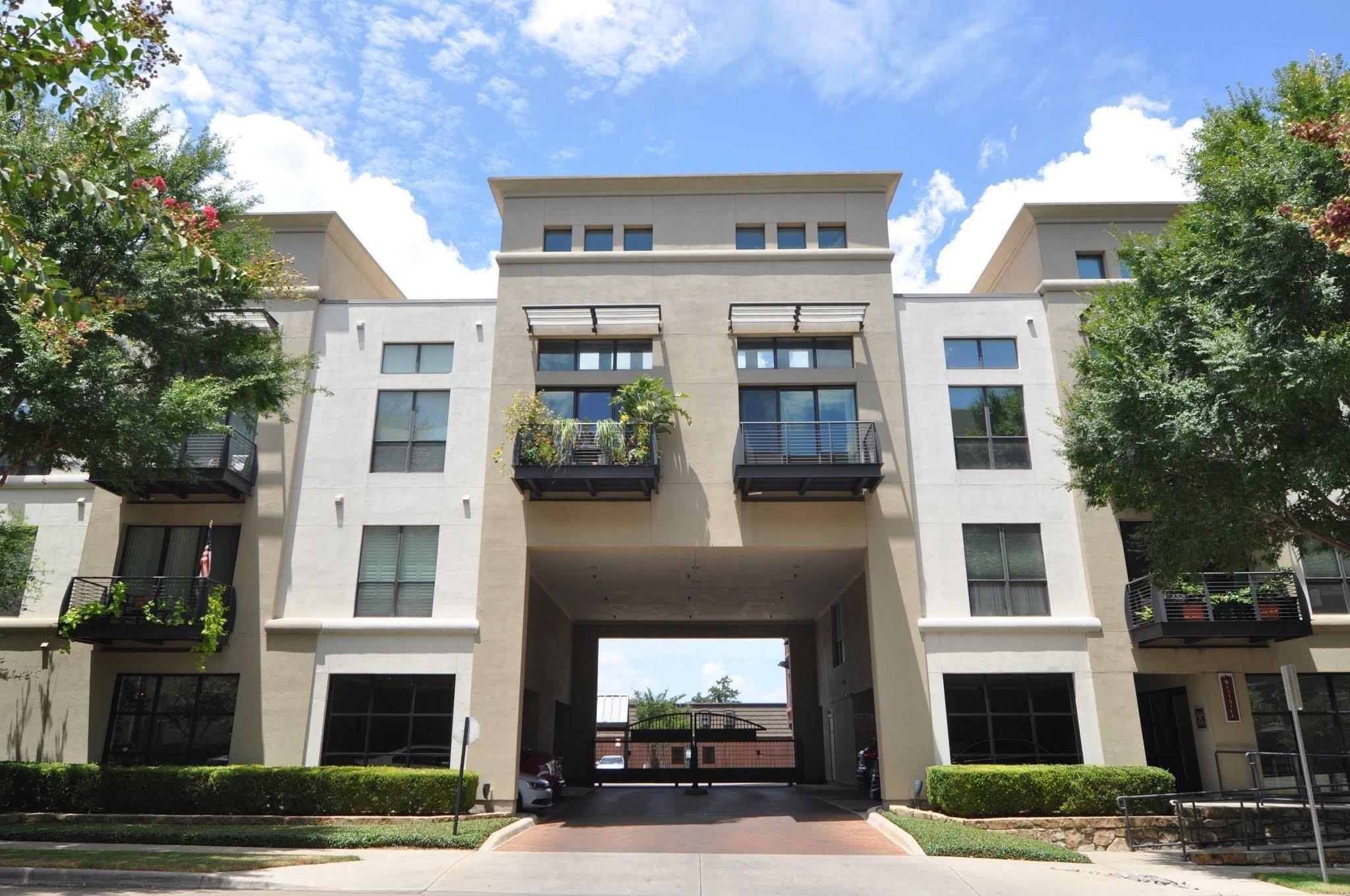 4605 Cedar Springs Road 224