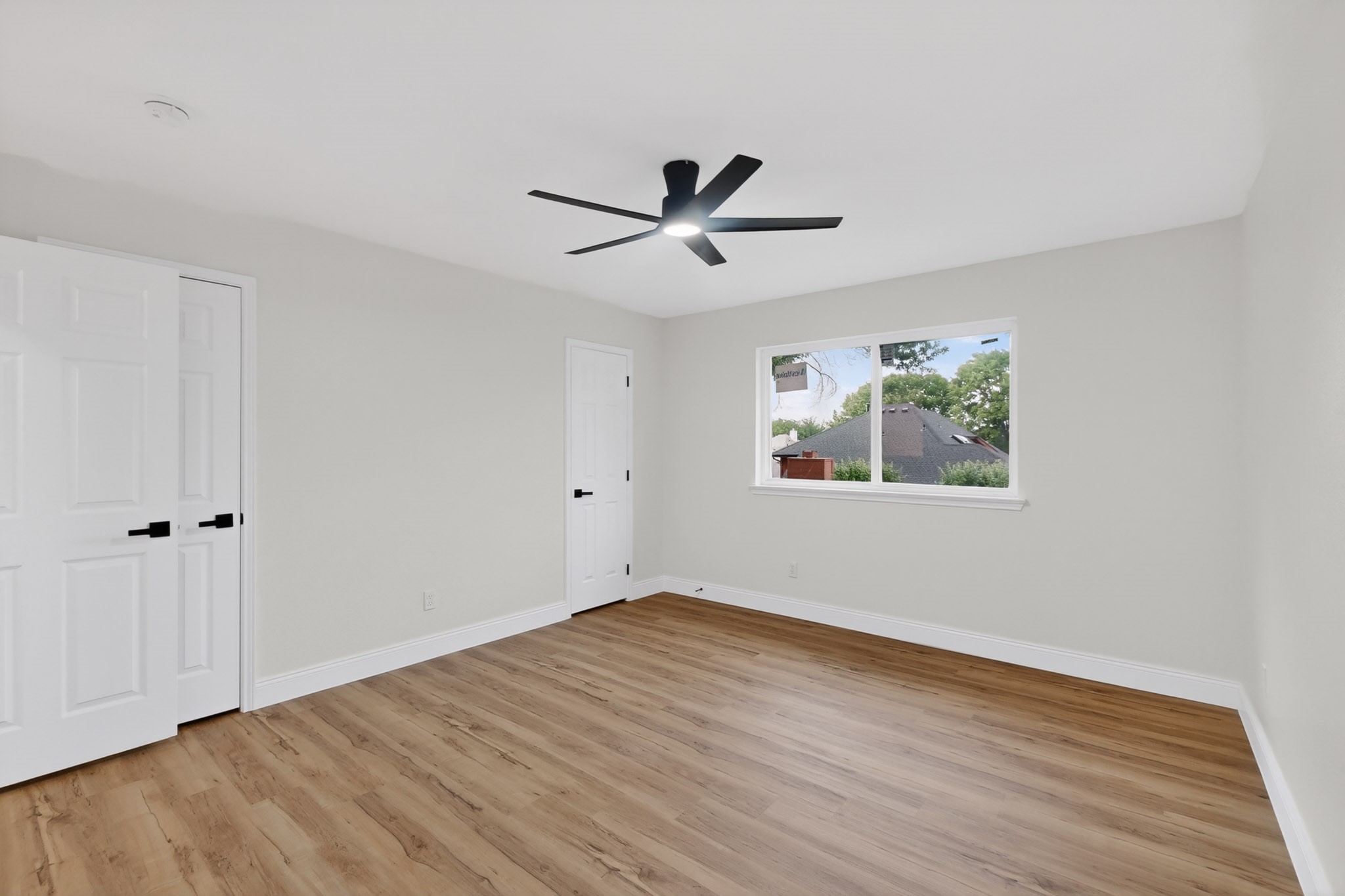 1404 Meadowbrook Drive