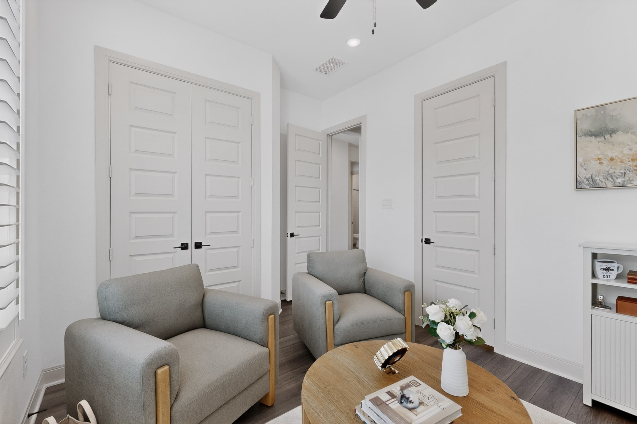 200 W Shetland Lane