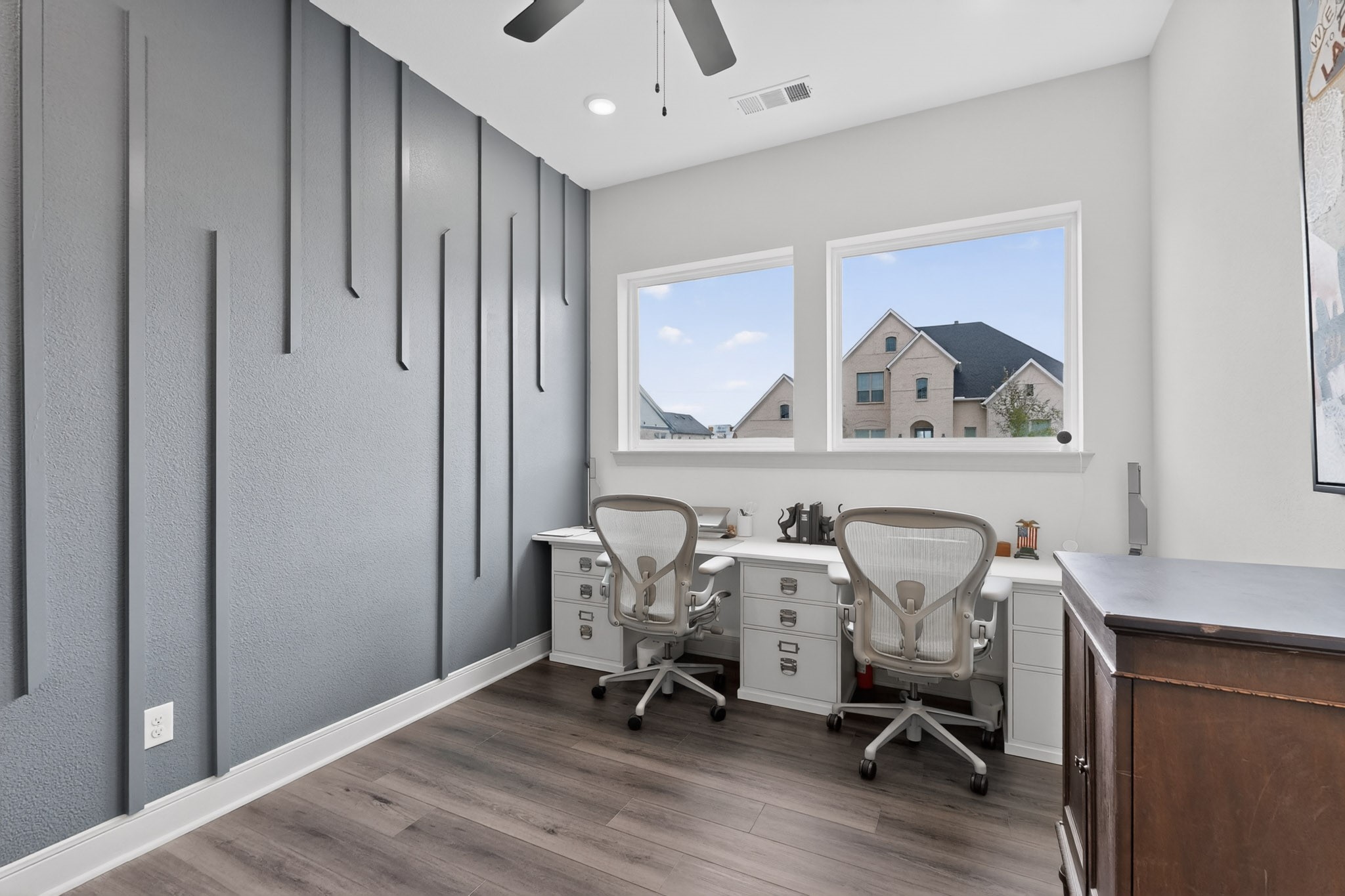 200 W Shetland Lane
