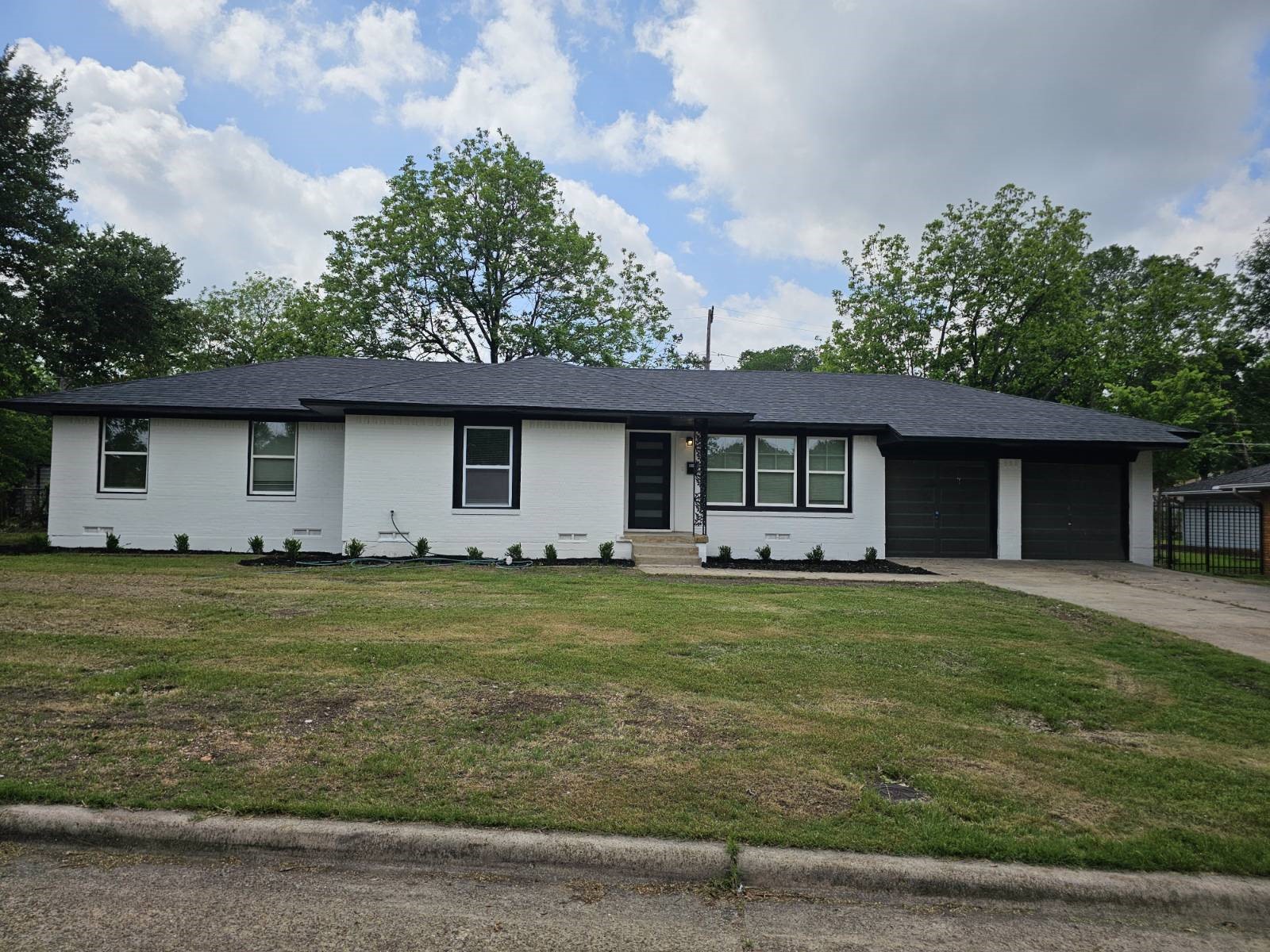 814 Woodacre Drive