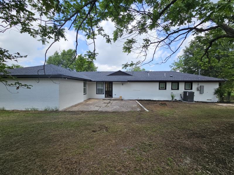 814 Woodacre Drive