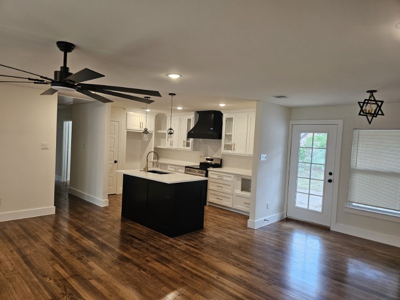 814 Woodacre Drive