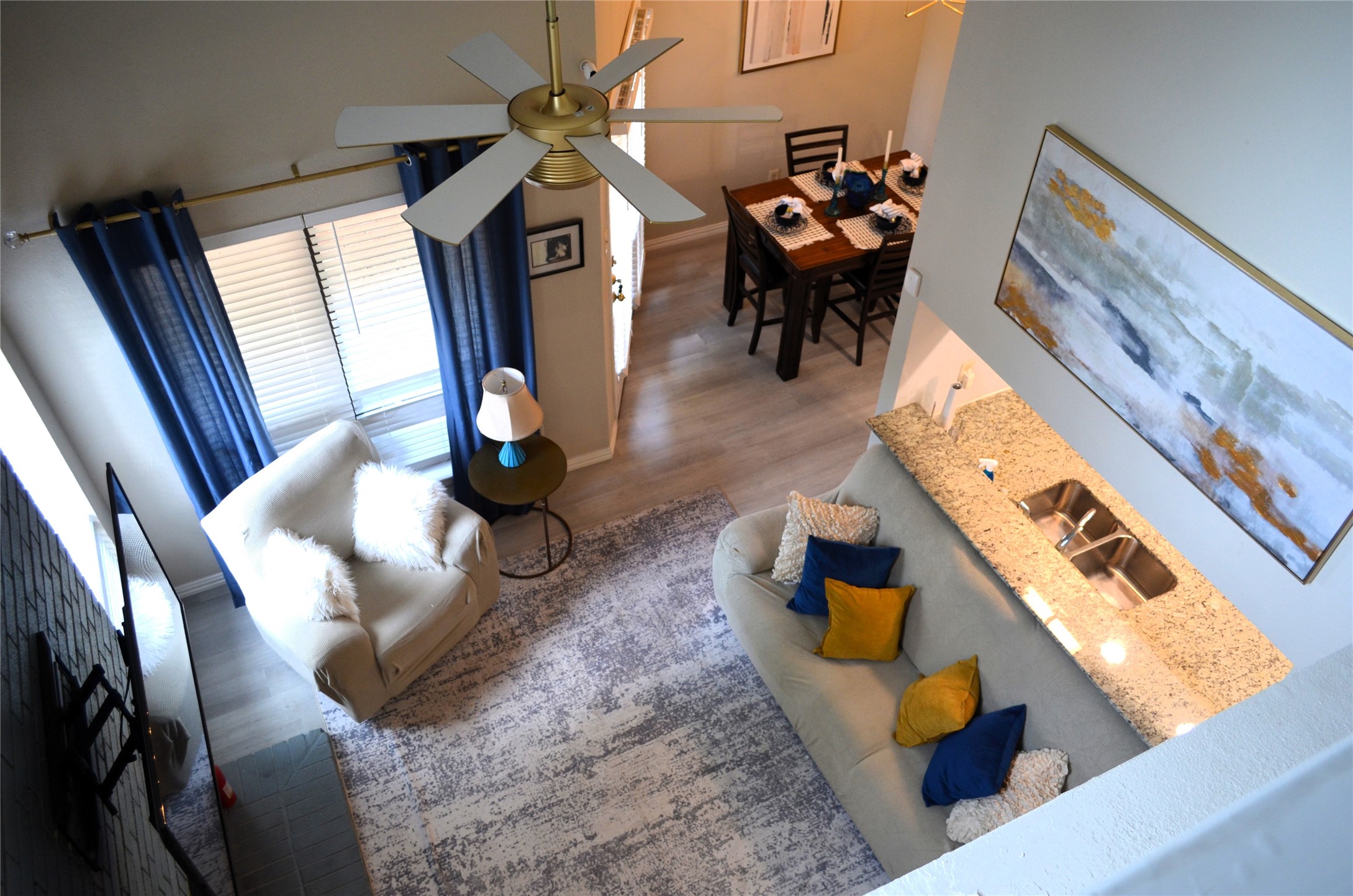 8404 Forest Lane 801