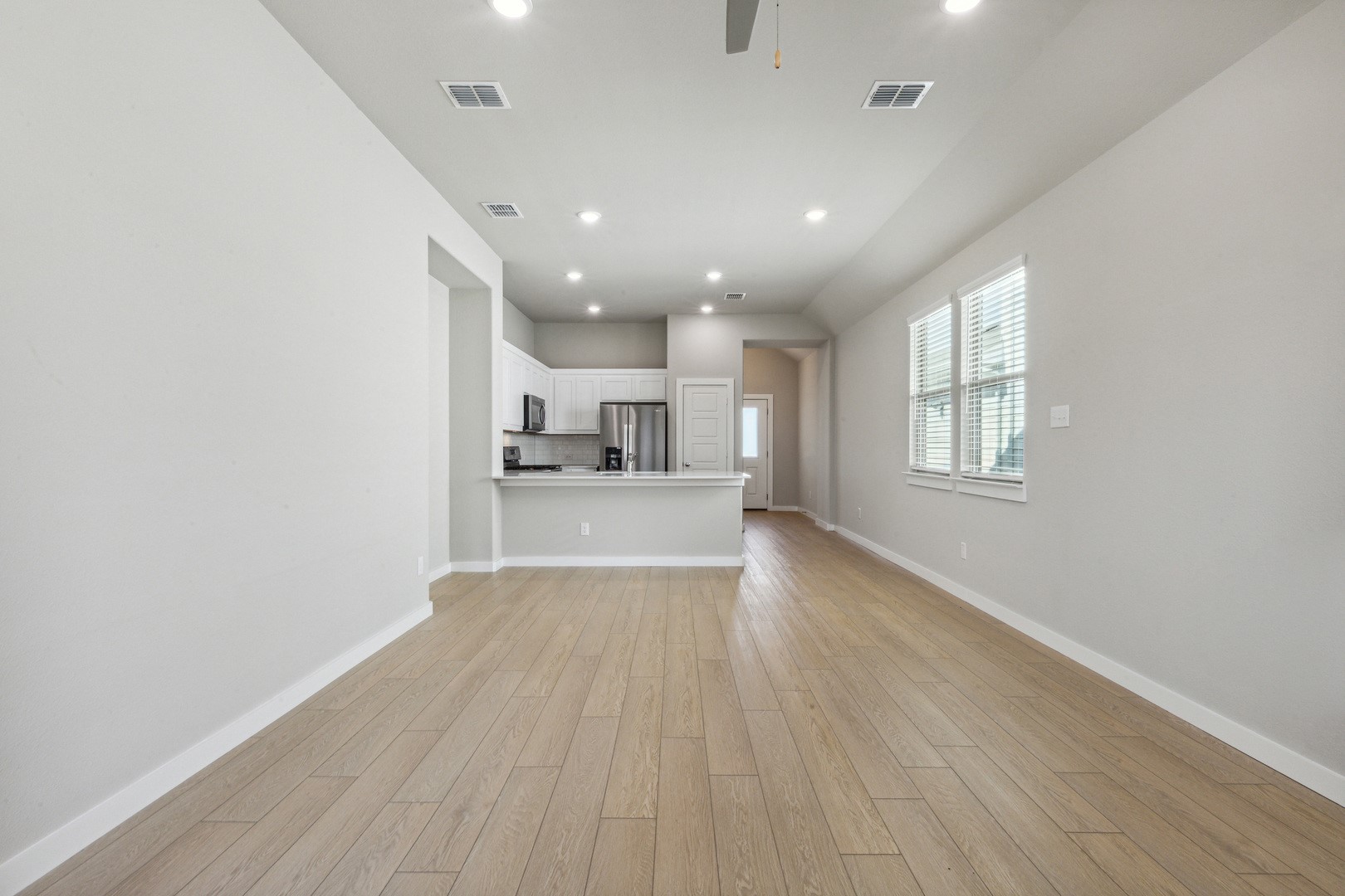 2721 Parkside Trail