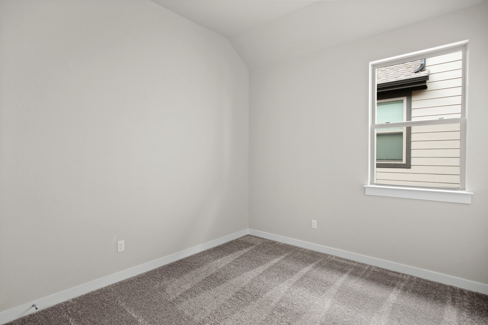2721 Parkside Trail