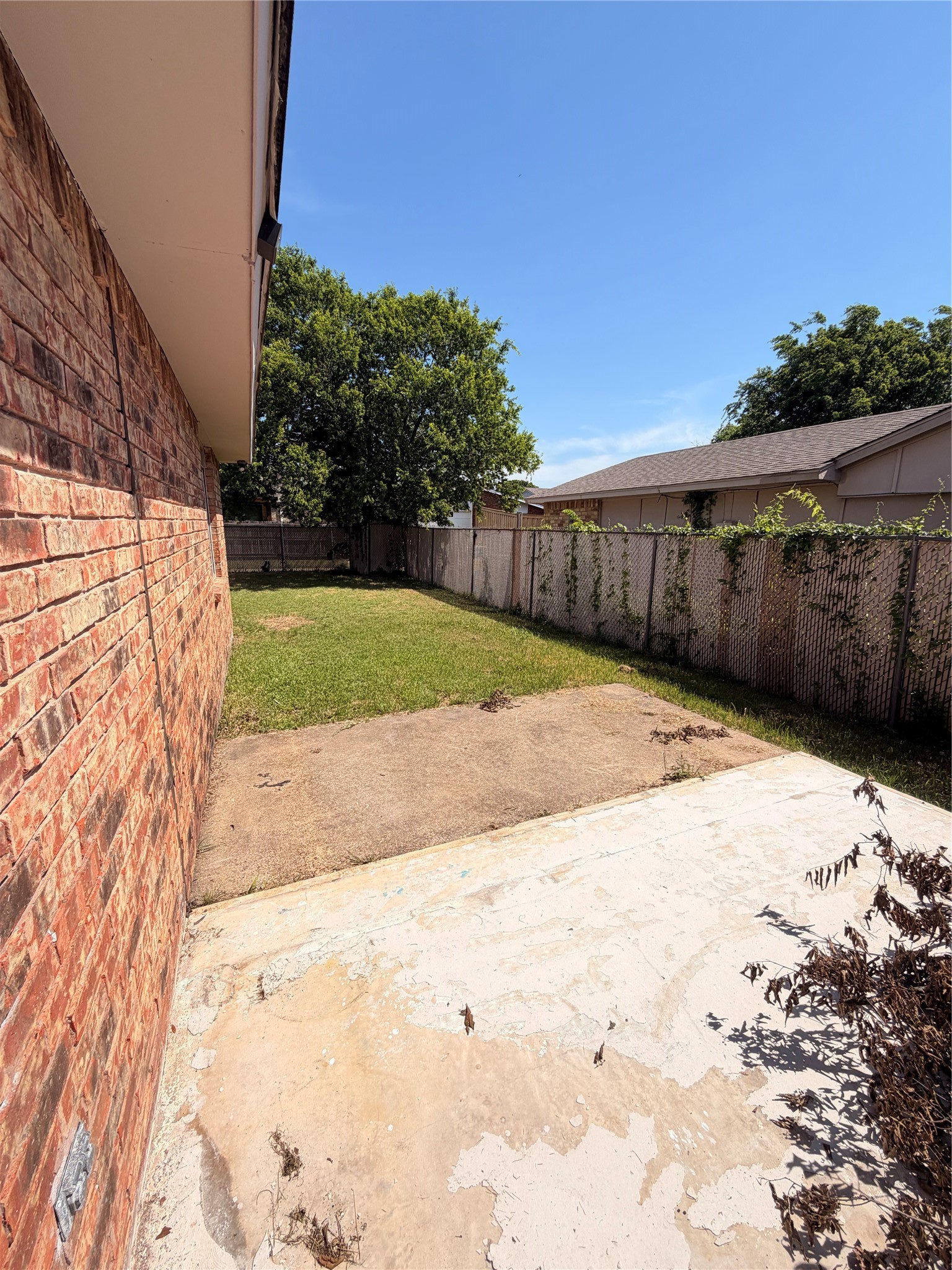 7327 Cave Drive