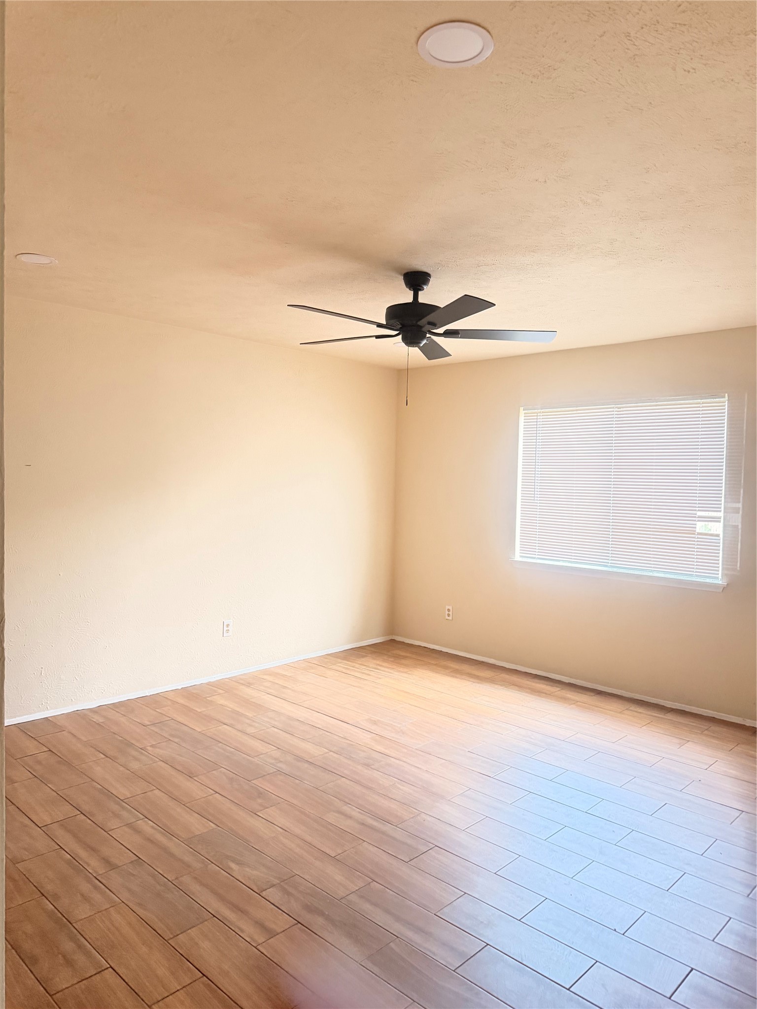 7327 Cave Drive
