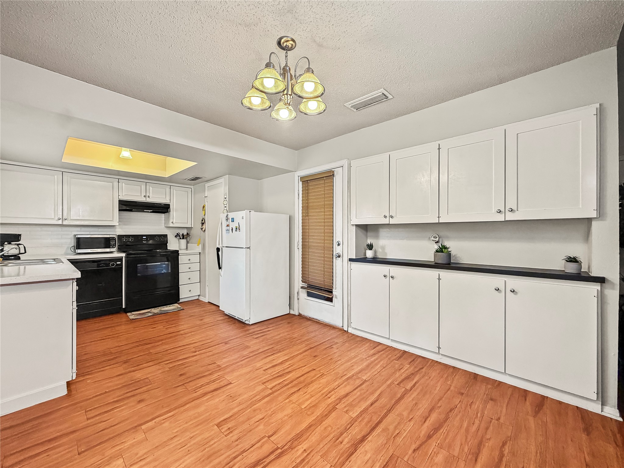 224 E Grubb Drive