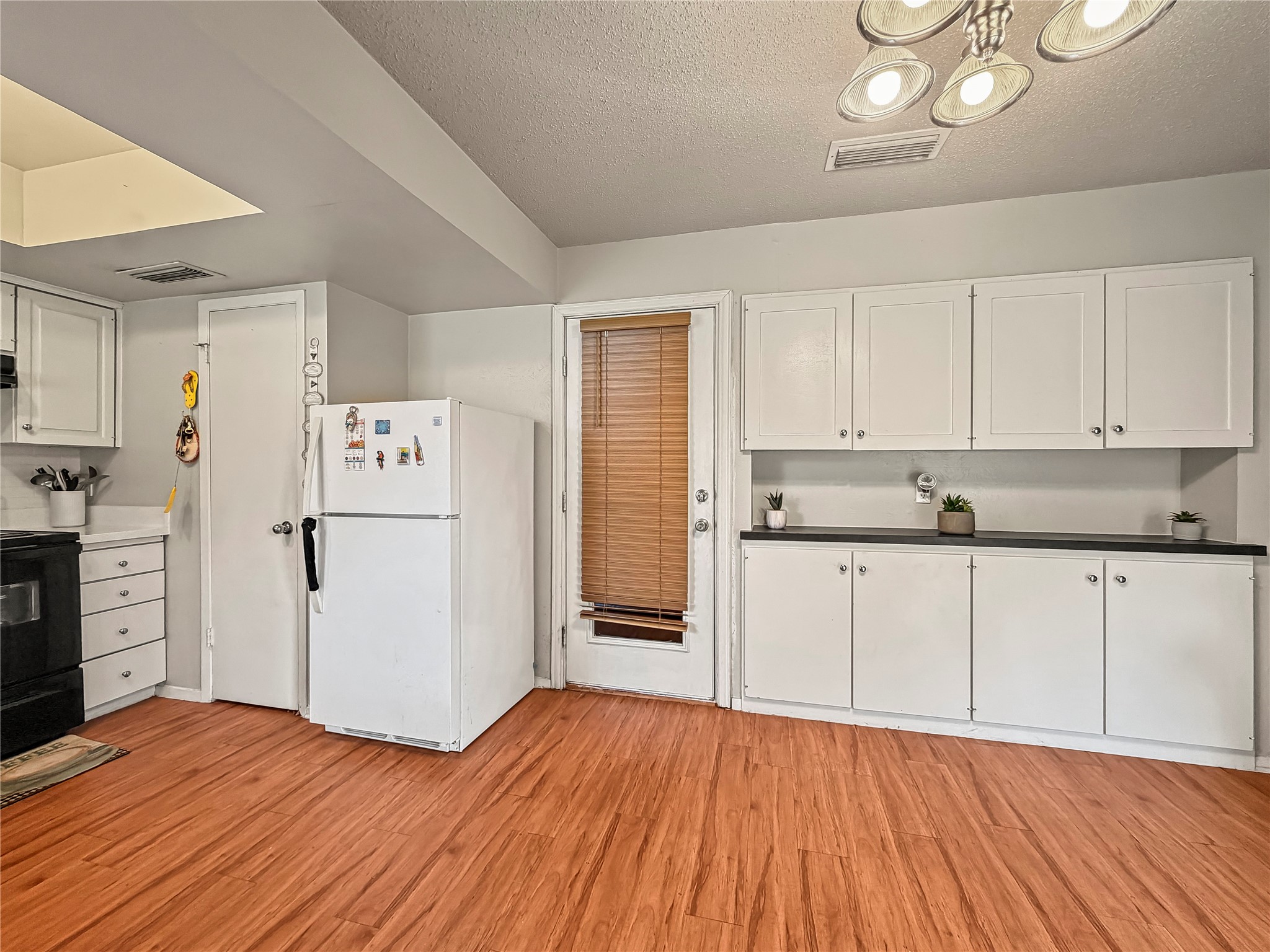 224 E Grubb Drive