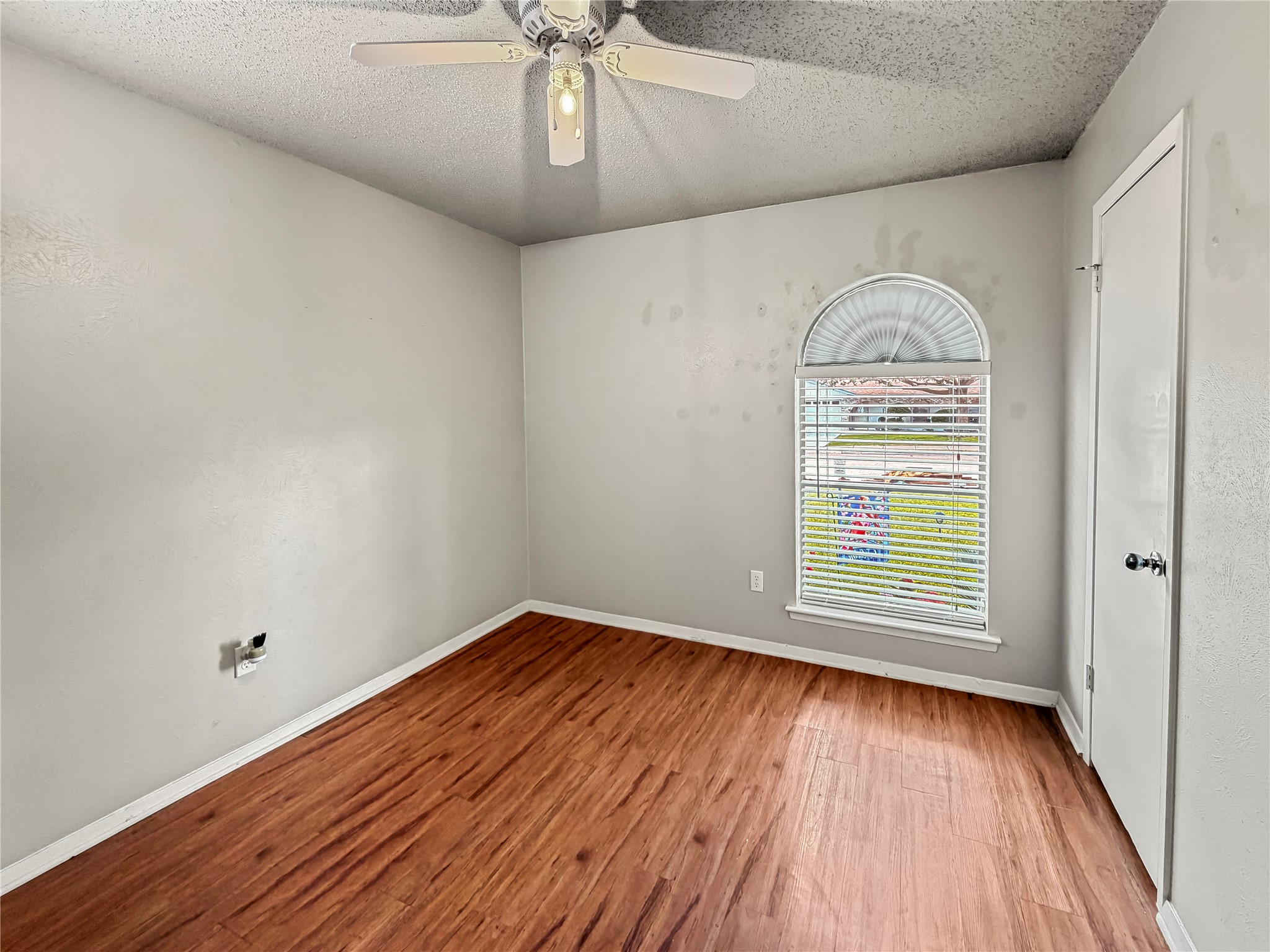 224 E Grubb Drive