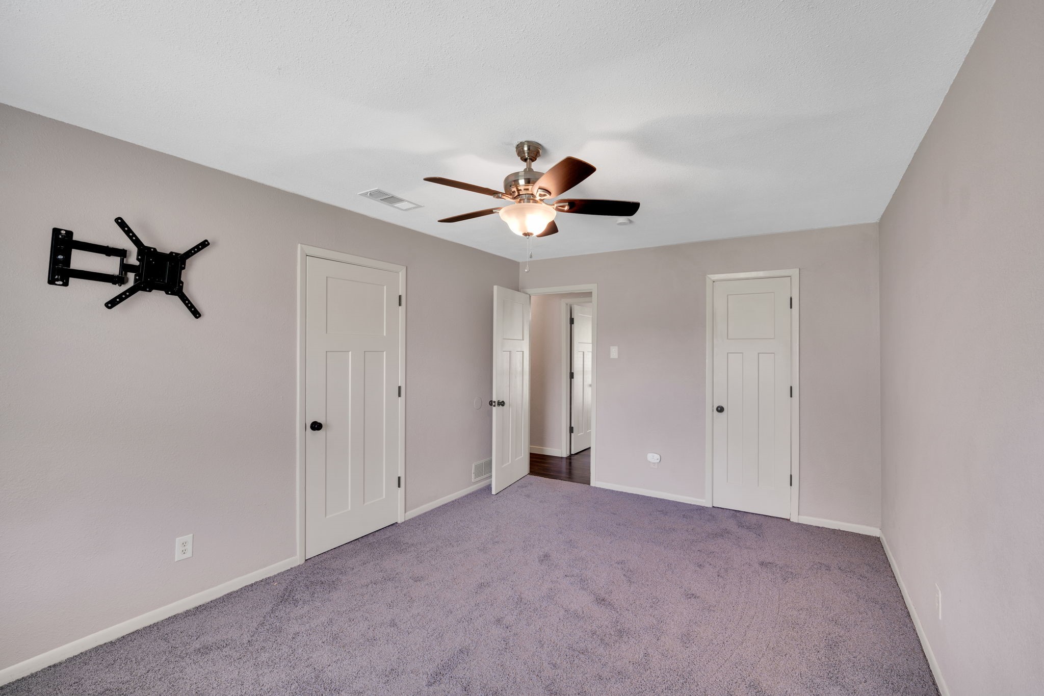 112 Burkett Lane