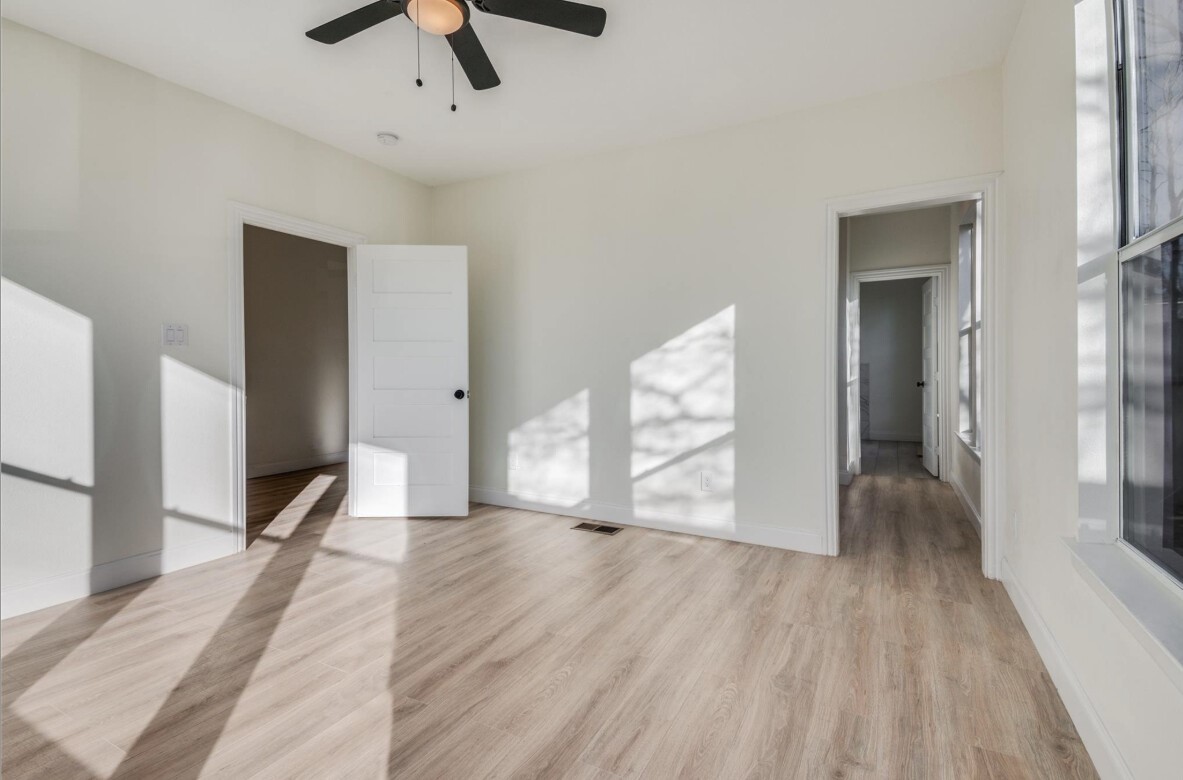 805 W 9th Street