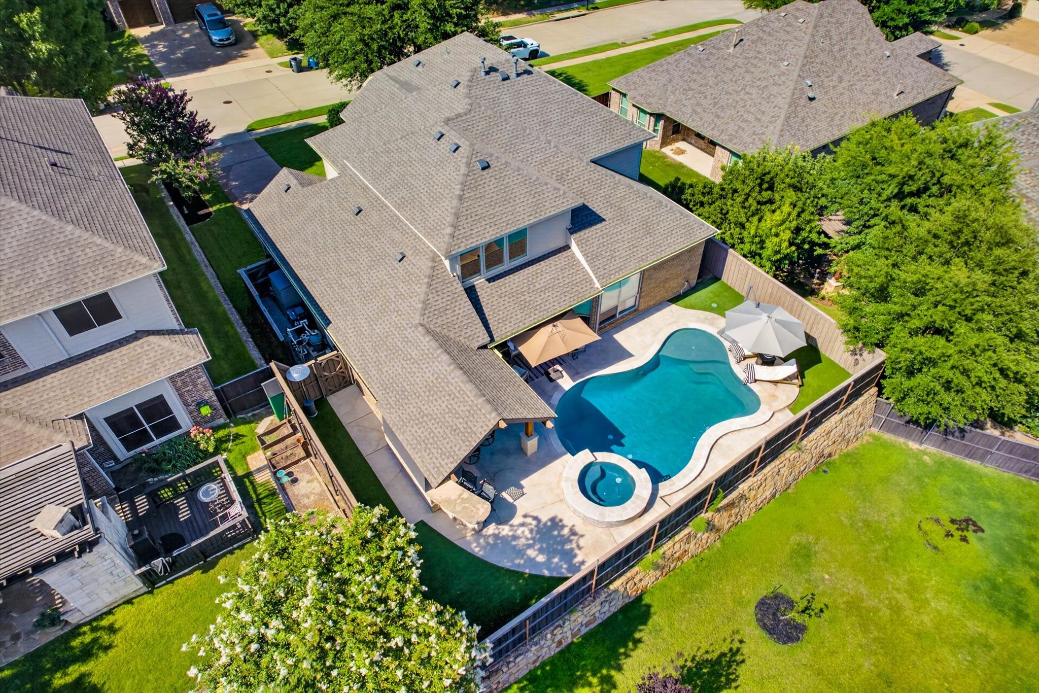 4201 Oxbow Drive
