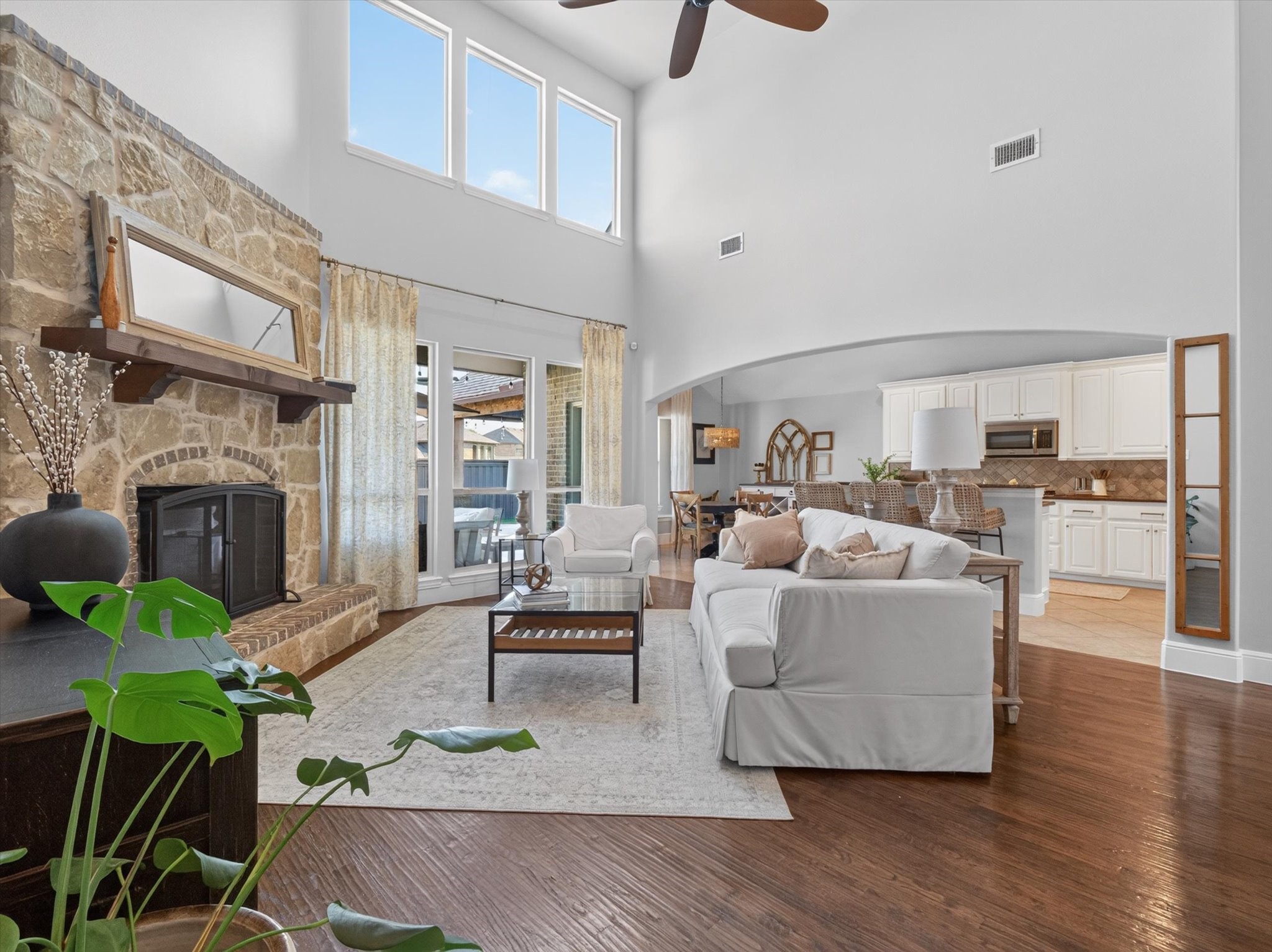 4201 Oxbow Drive