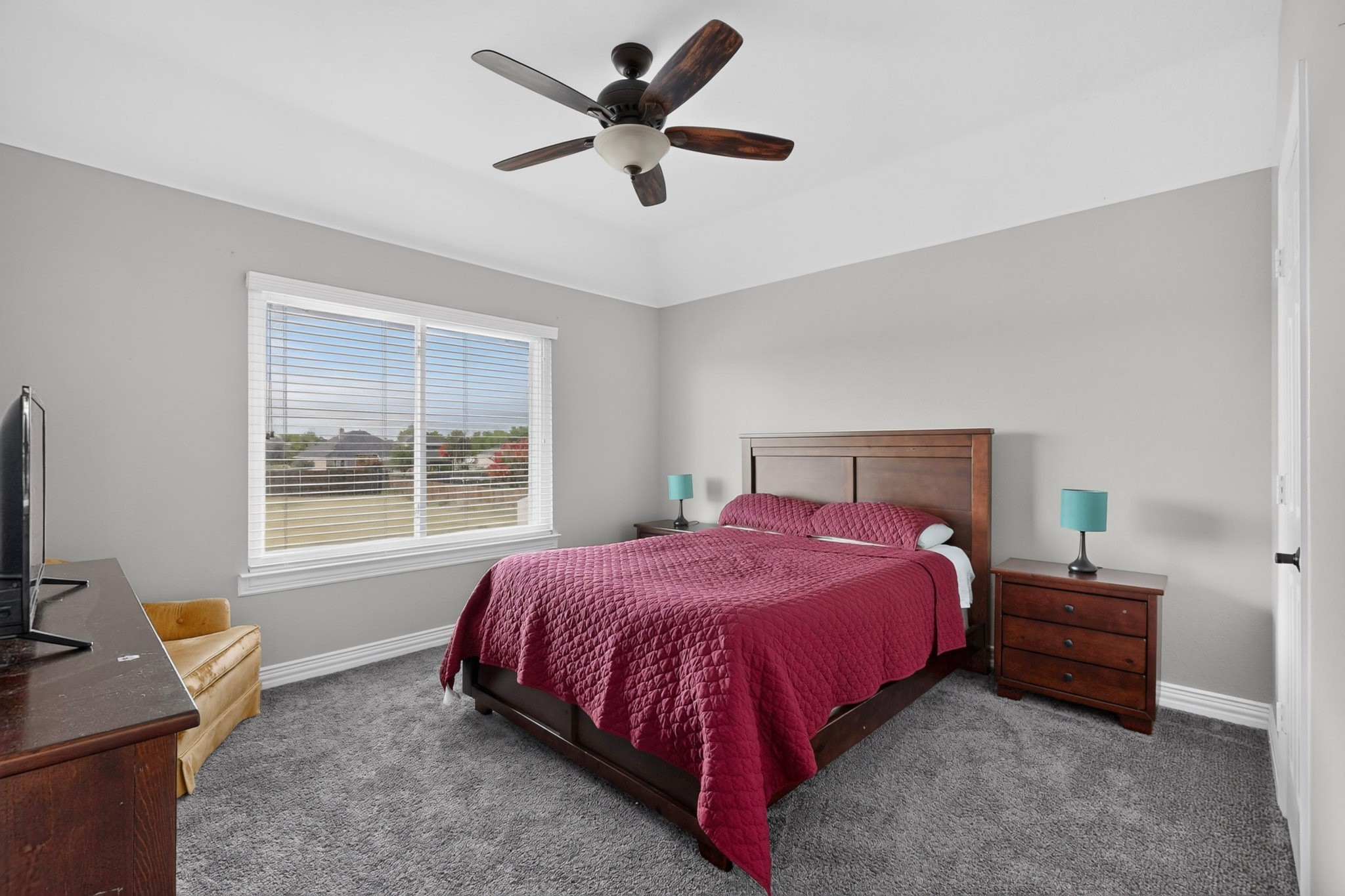 2336 Saddlebrook Lane