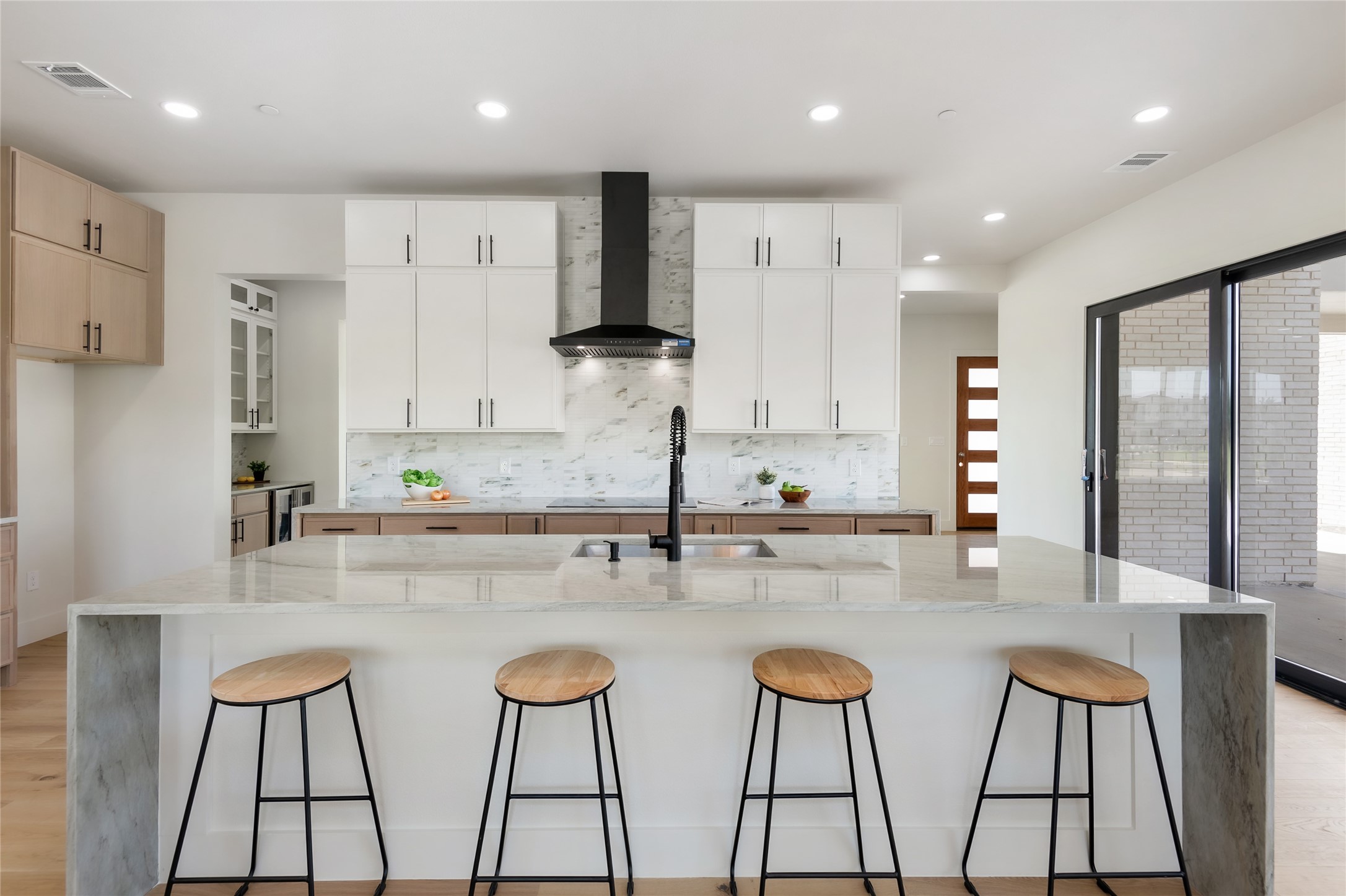 349 Valley Trail