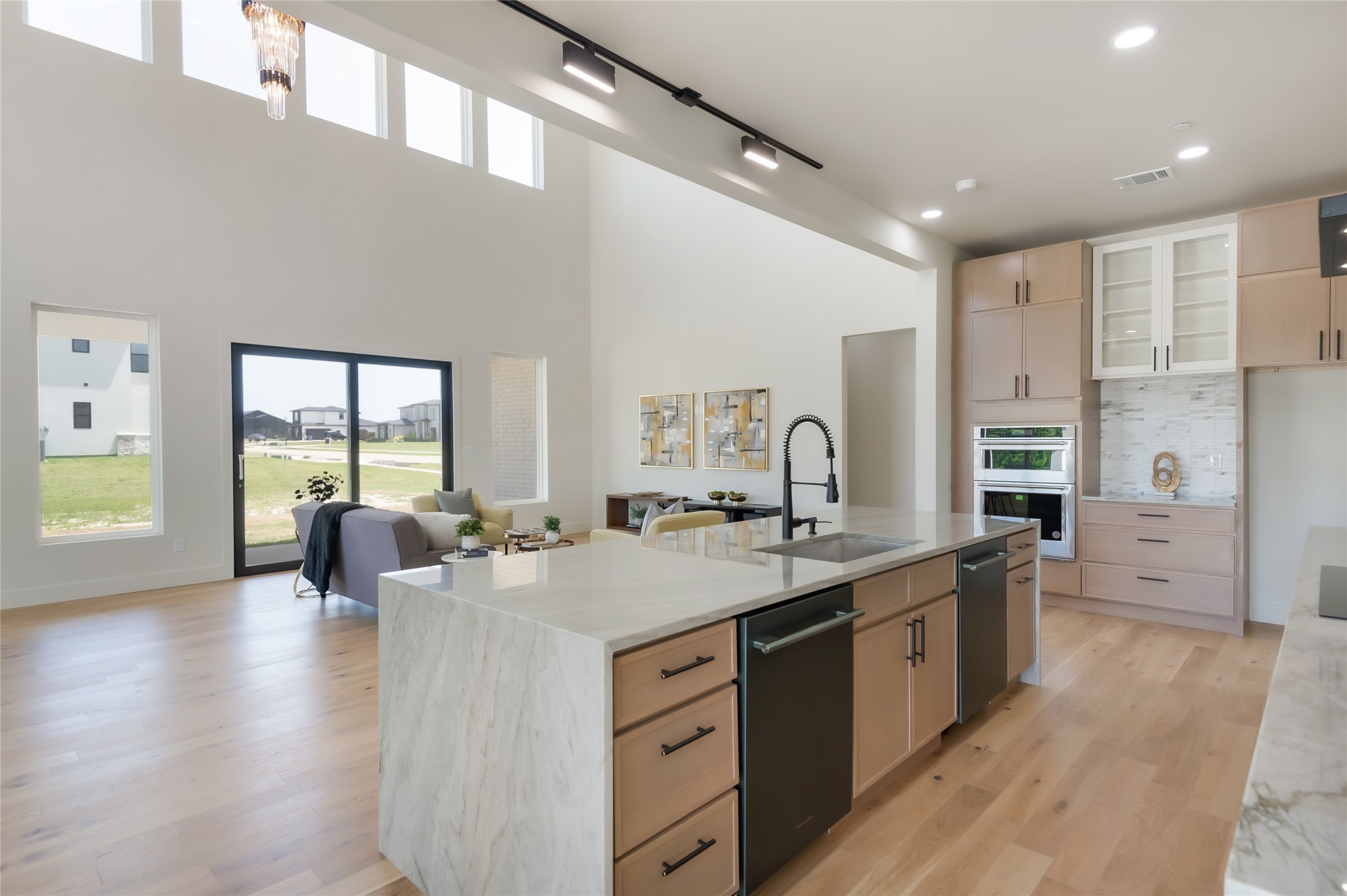 349 Valley Trail
