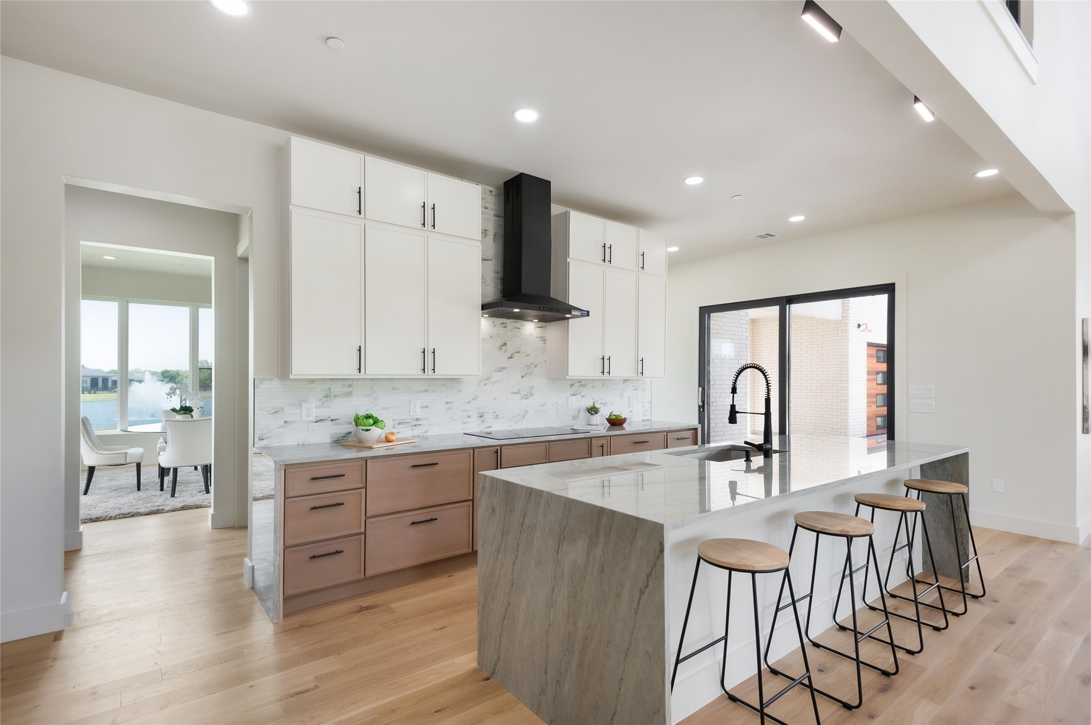 349 Valley Trail
