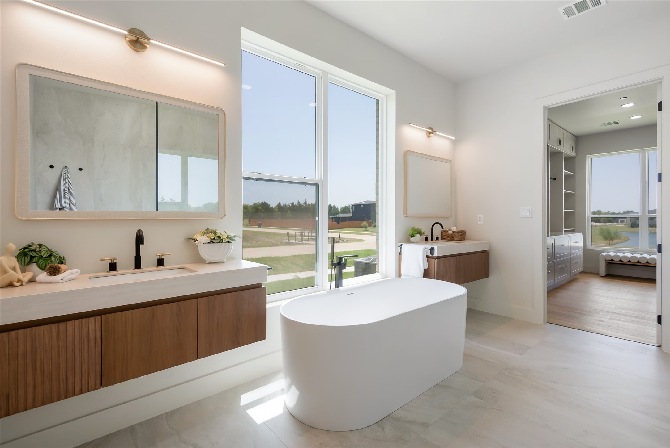 349 Valley Trail