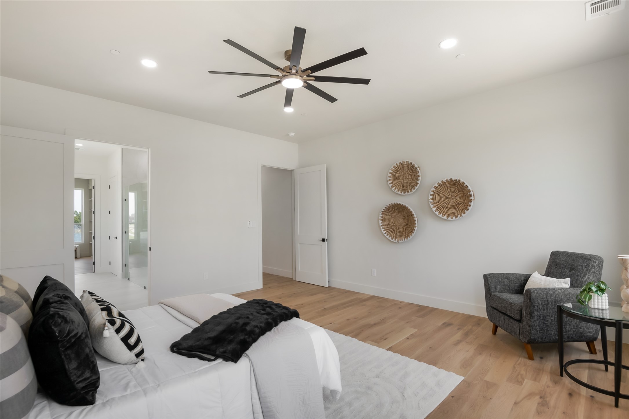 349 Valley Trail