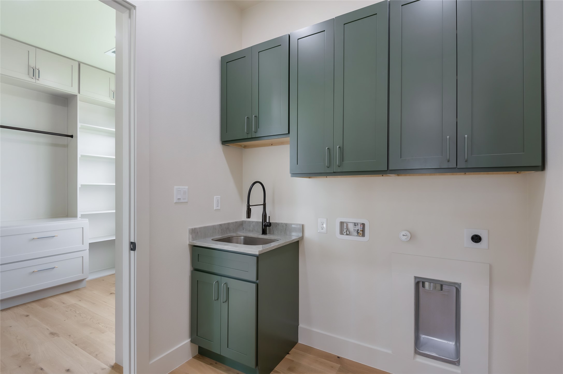 349 Valley Trail