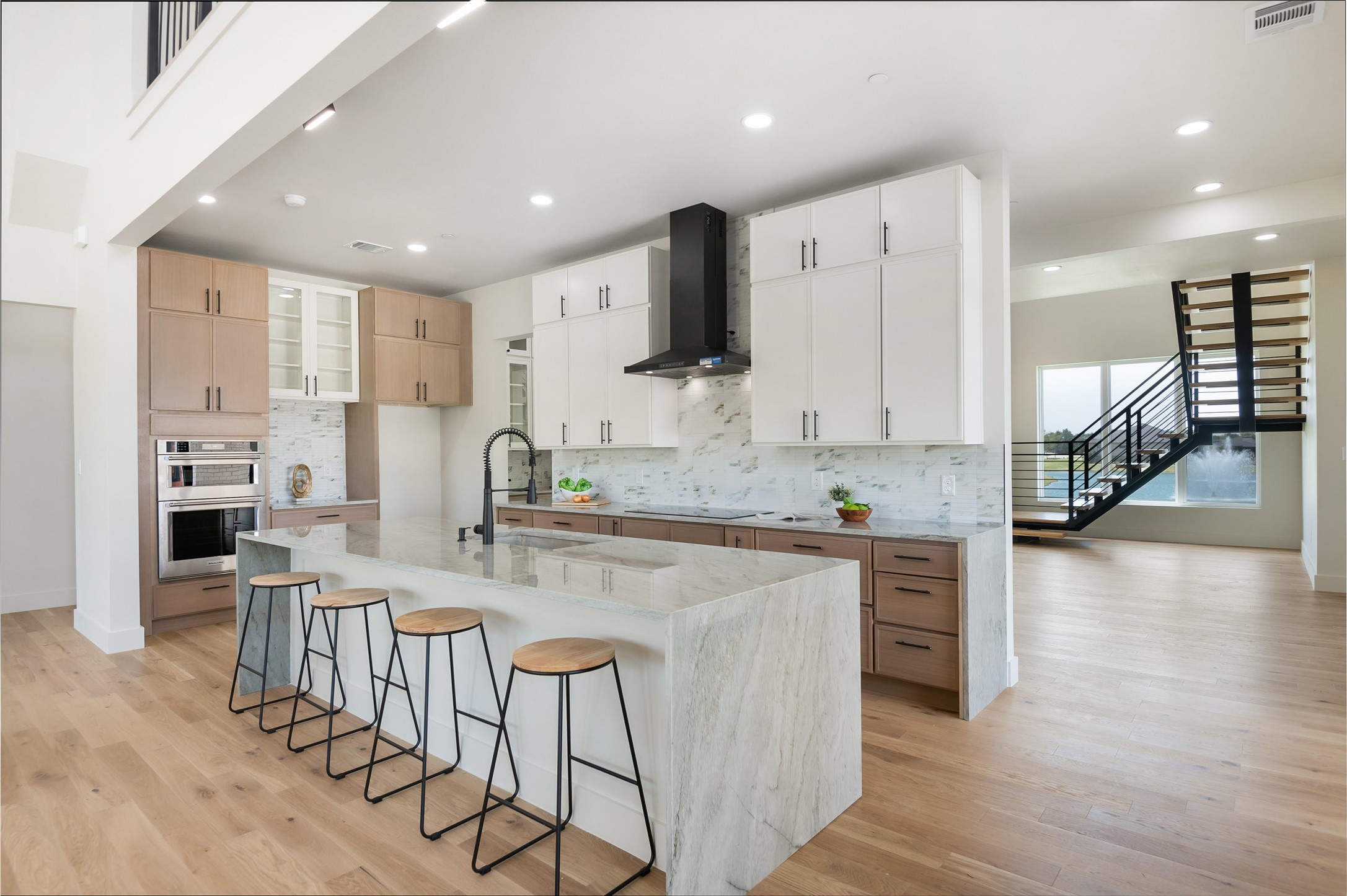 349 Valley Trail