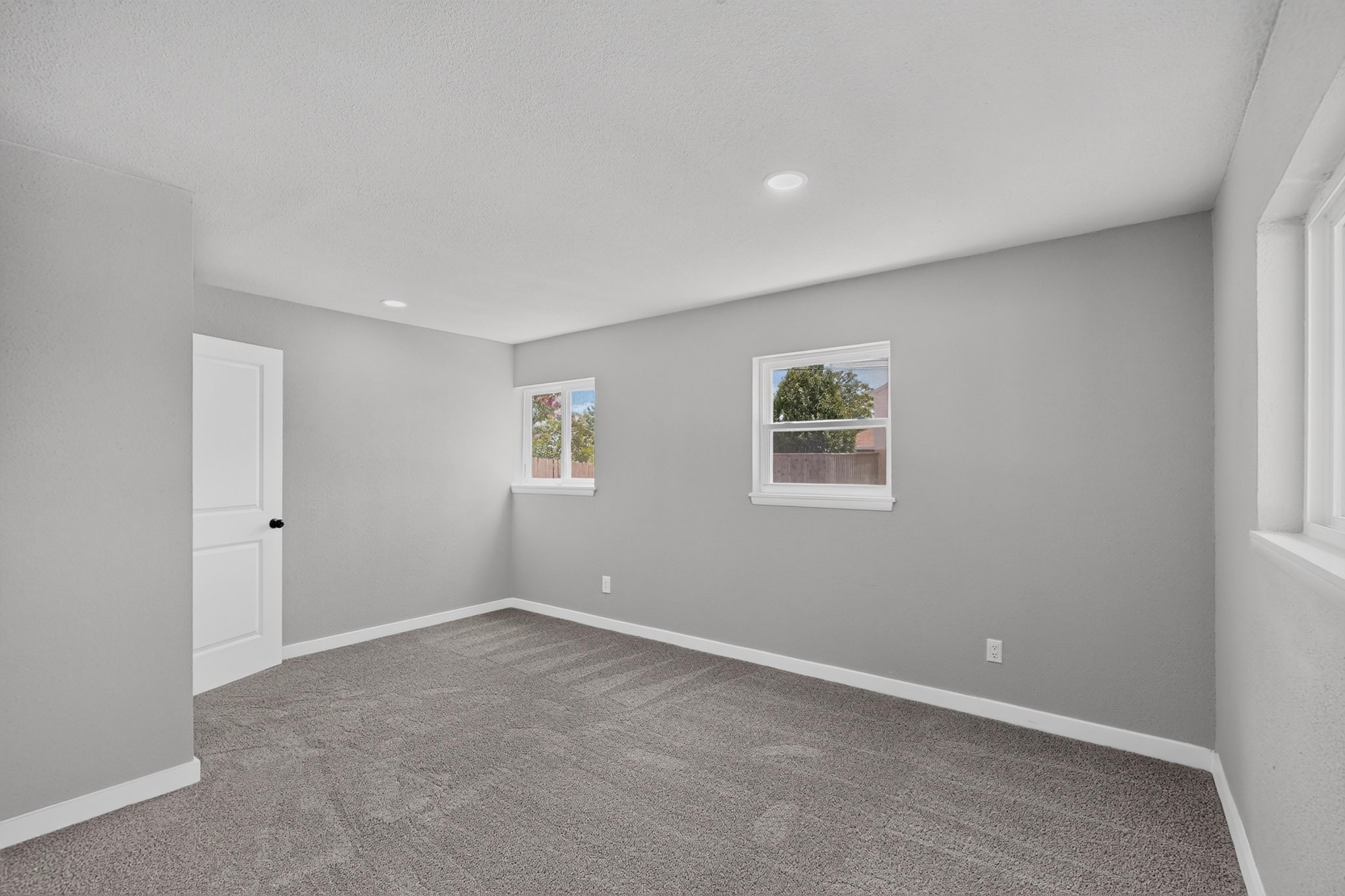 1125 Woodcrest Drive