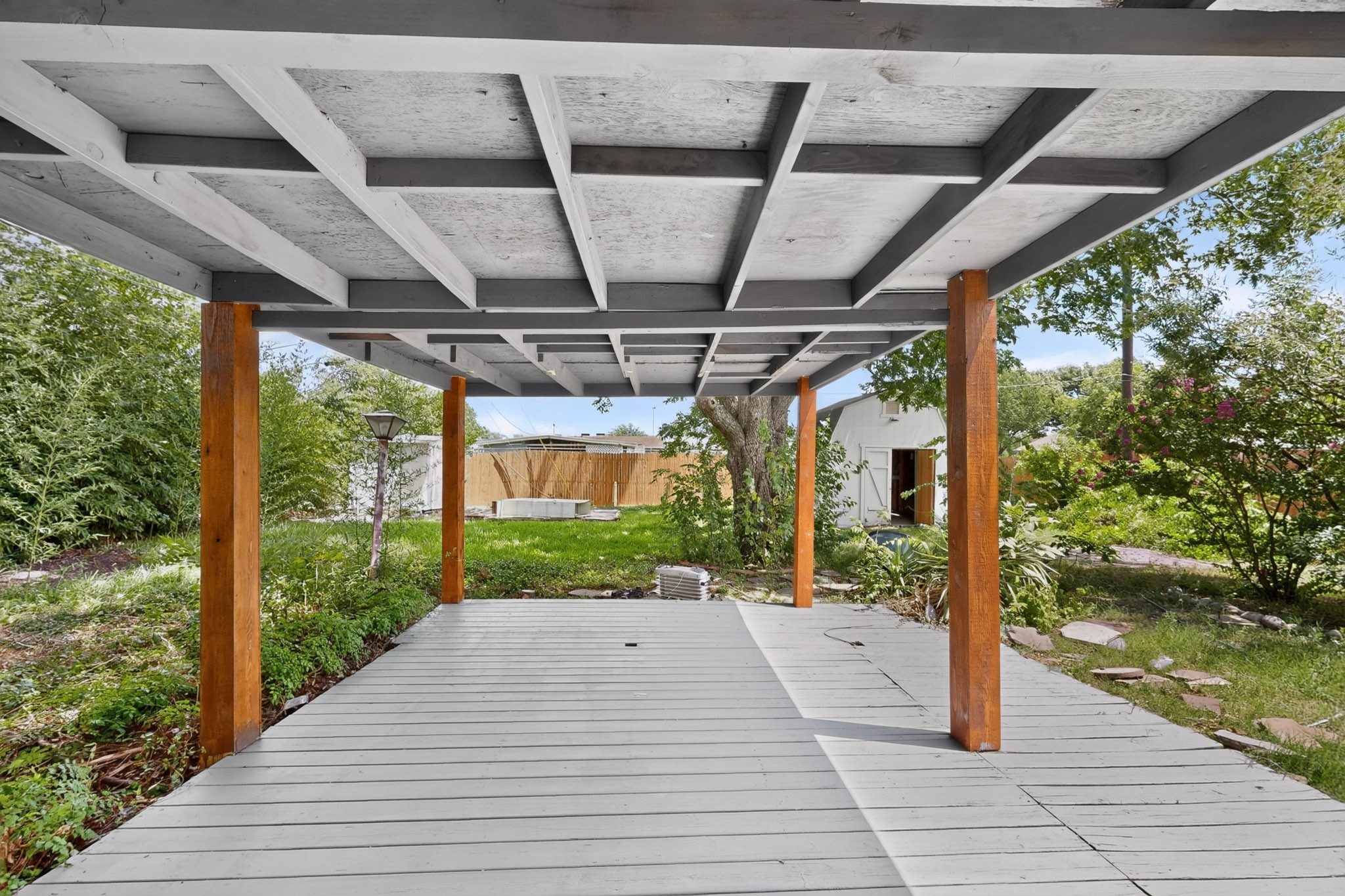 1125 Woodcrest Drive