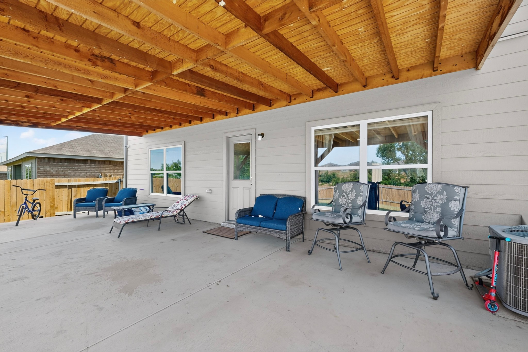 218 Banjo Trail