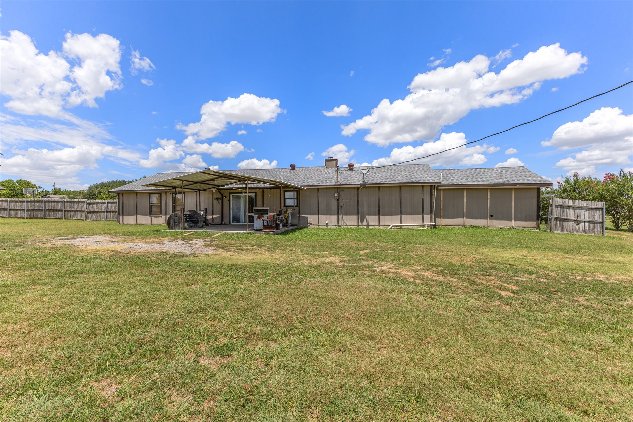 1523 Pheasant Drive
